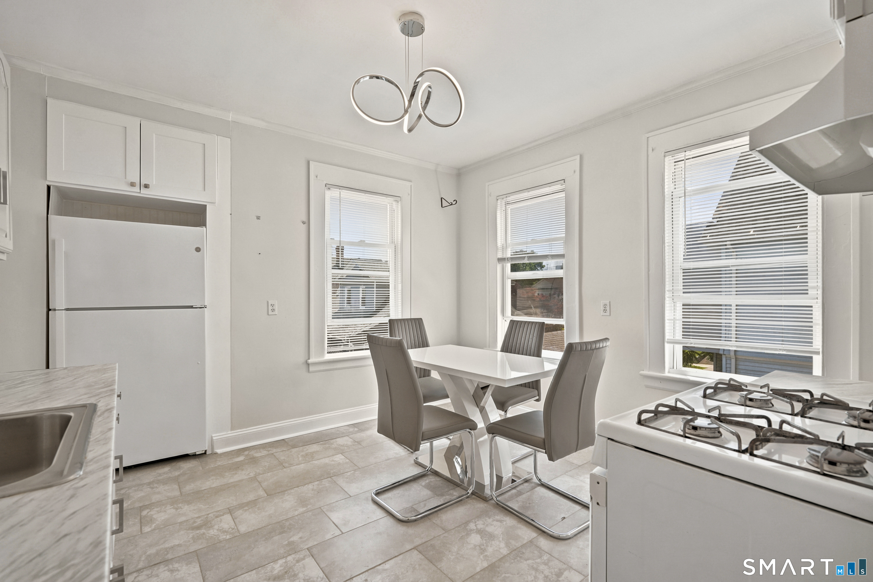 97-99 Fairview Avenue Unit: 2