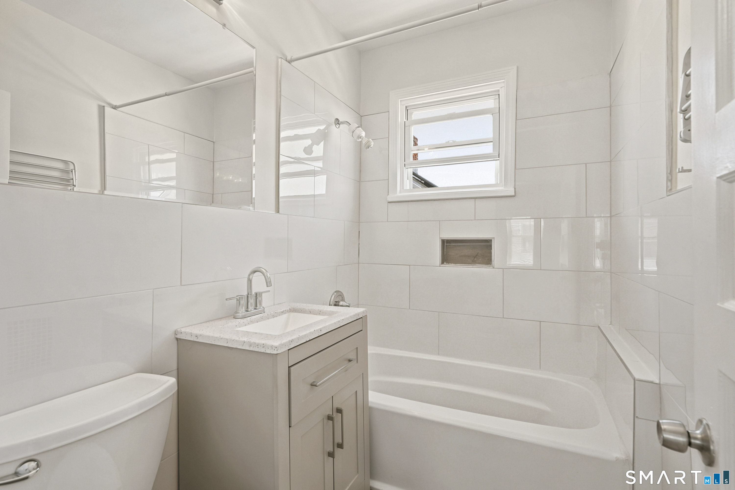 97-99 Fairview Avenue Unit: 2