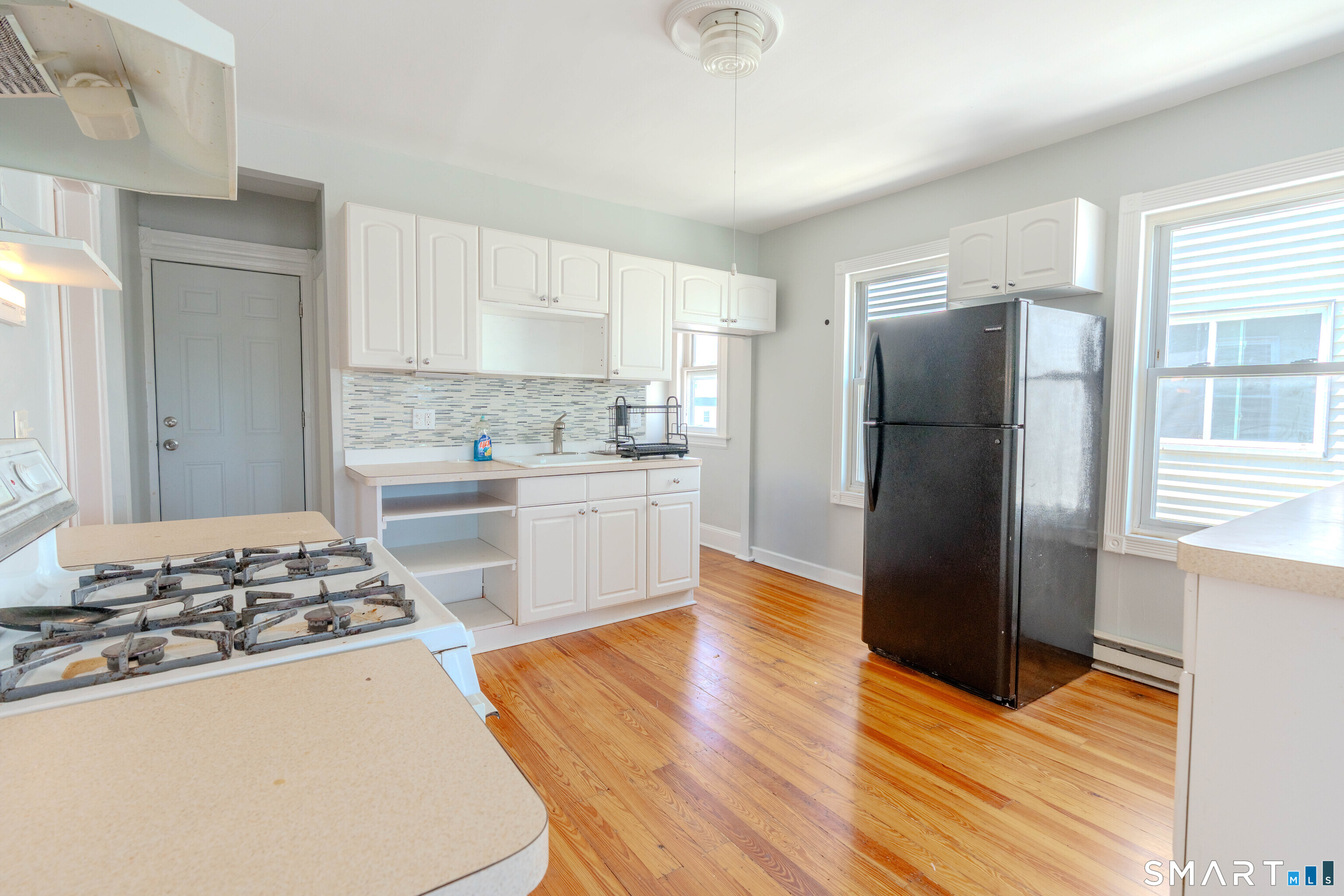 53-55 Davis Avenue Unit: B