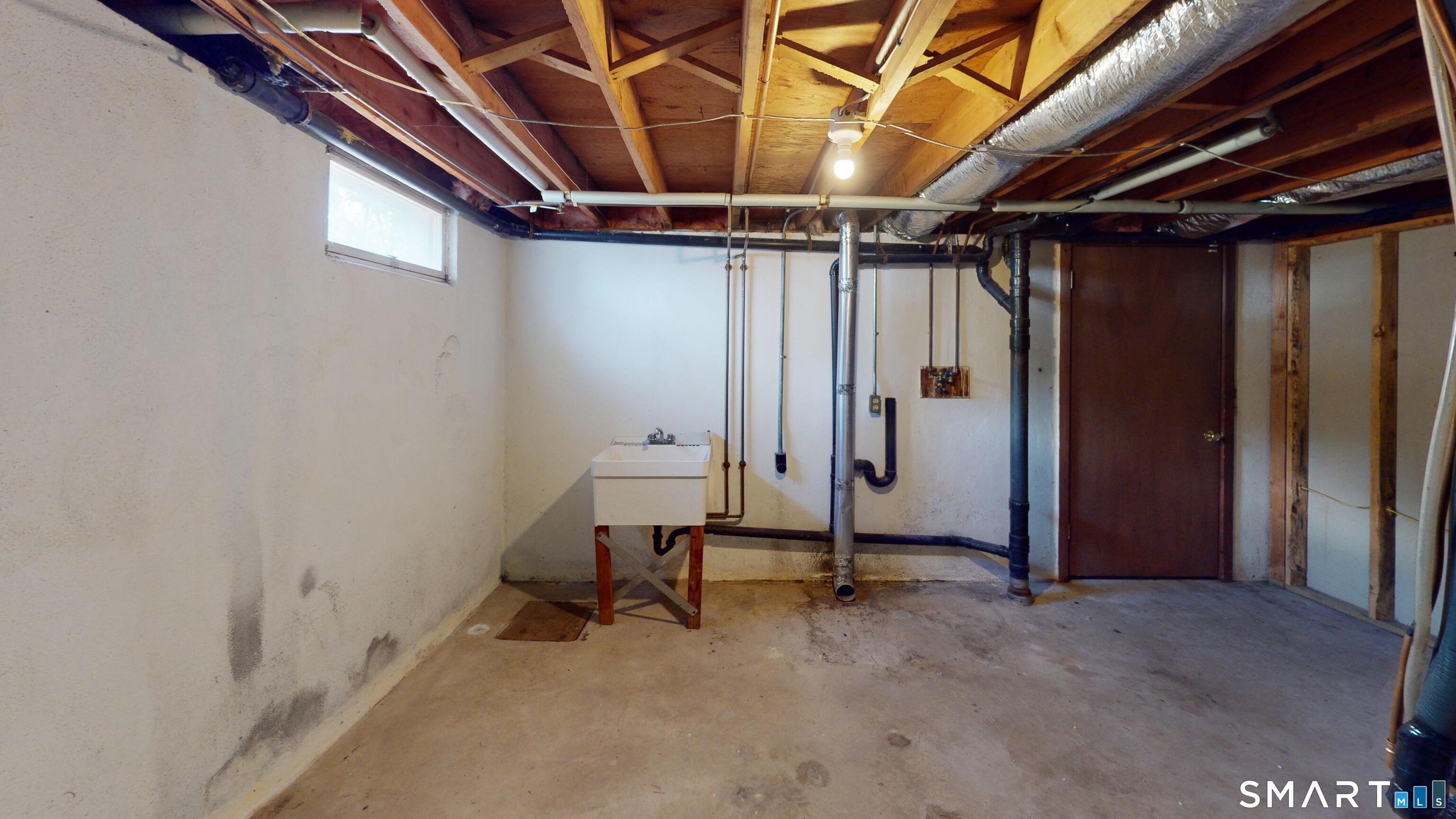102 Wetherell Street Unit: 11