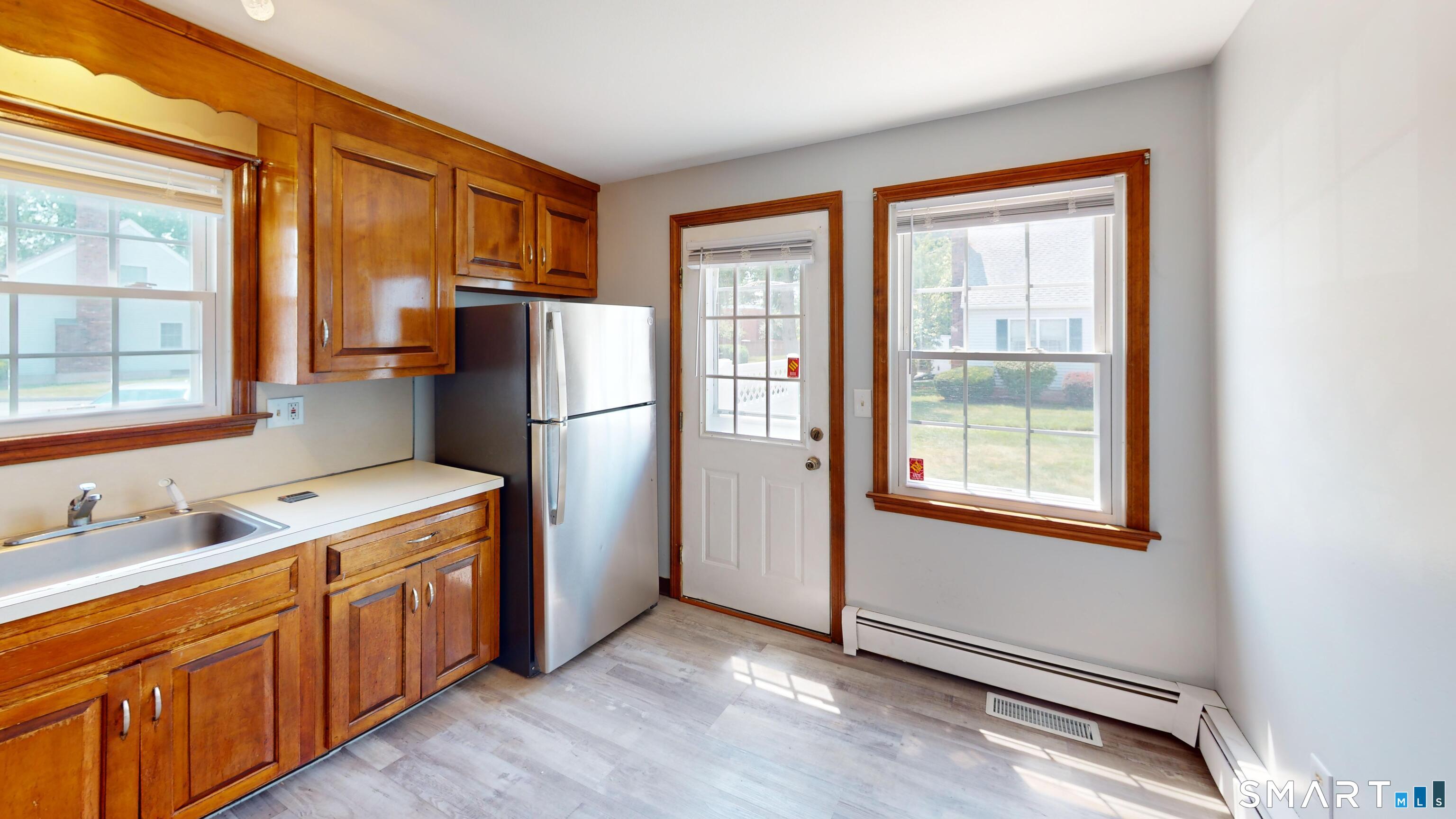 102 Wetherell Street Unit: 11
