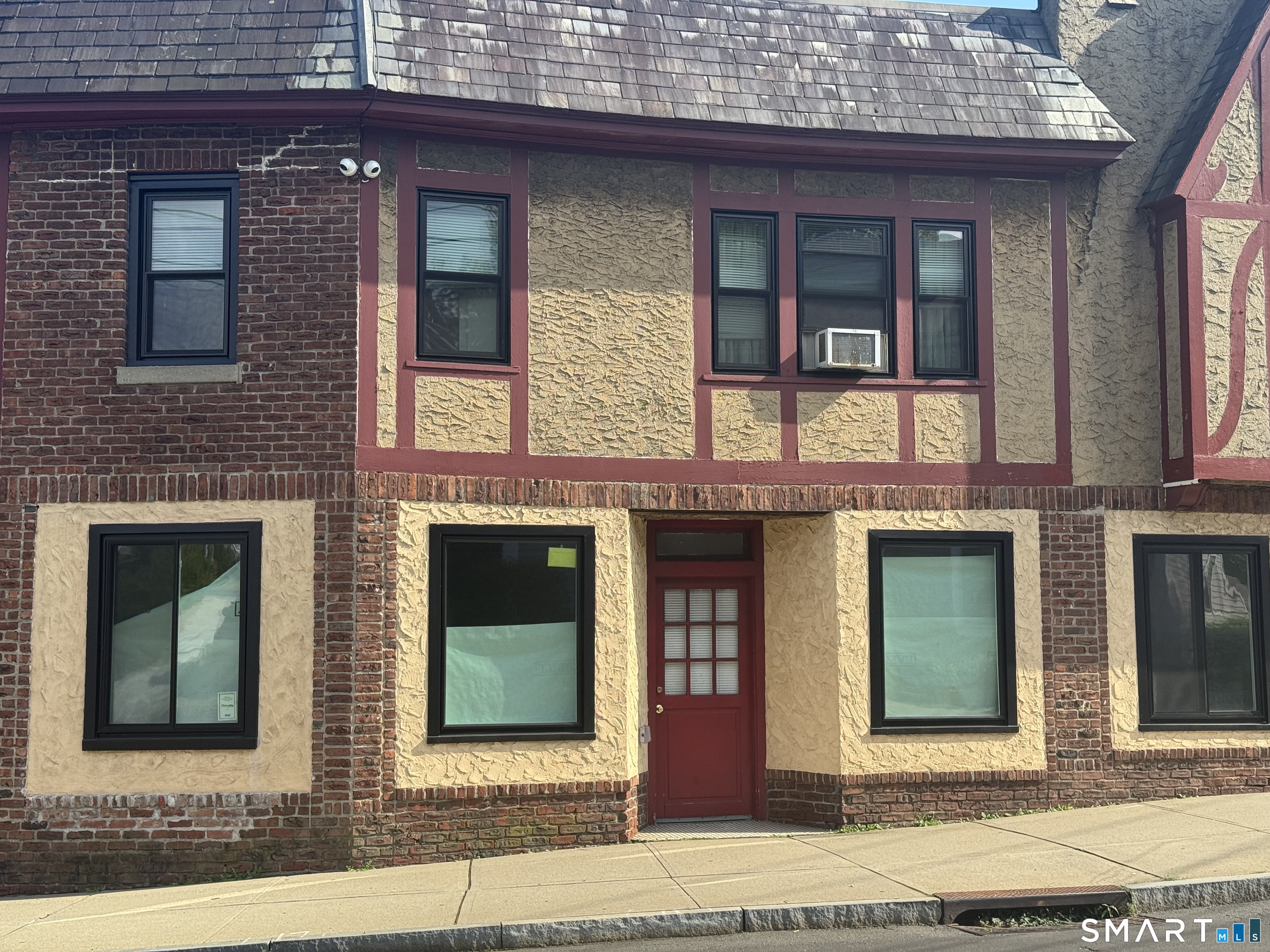 72 Hamilton Avenue
