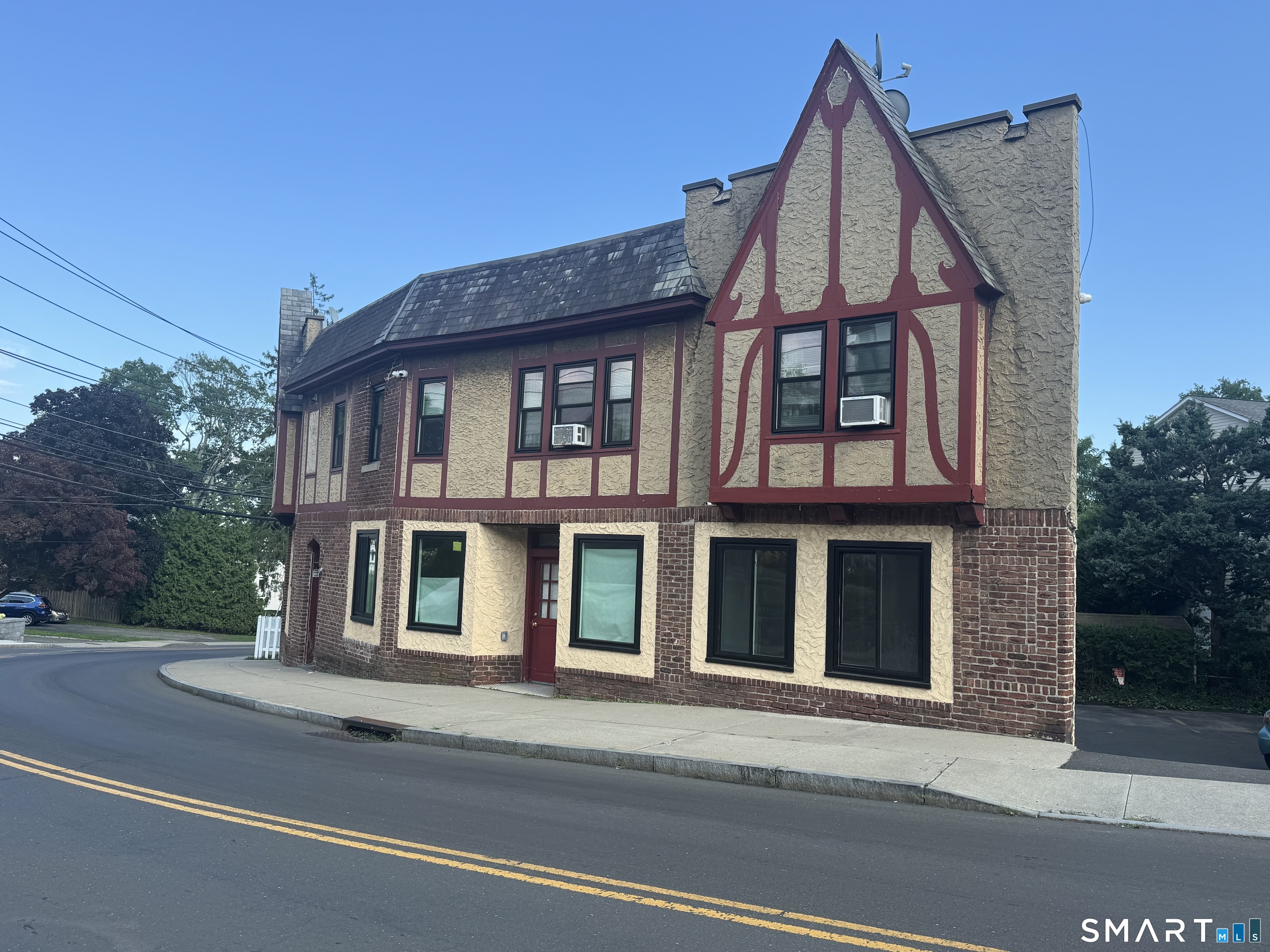 72 Hamilton Avenue