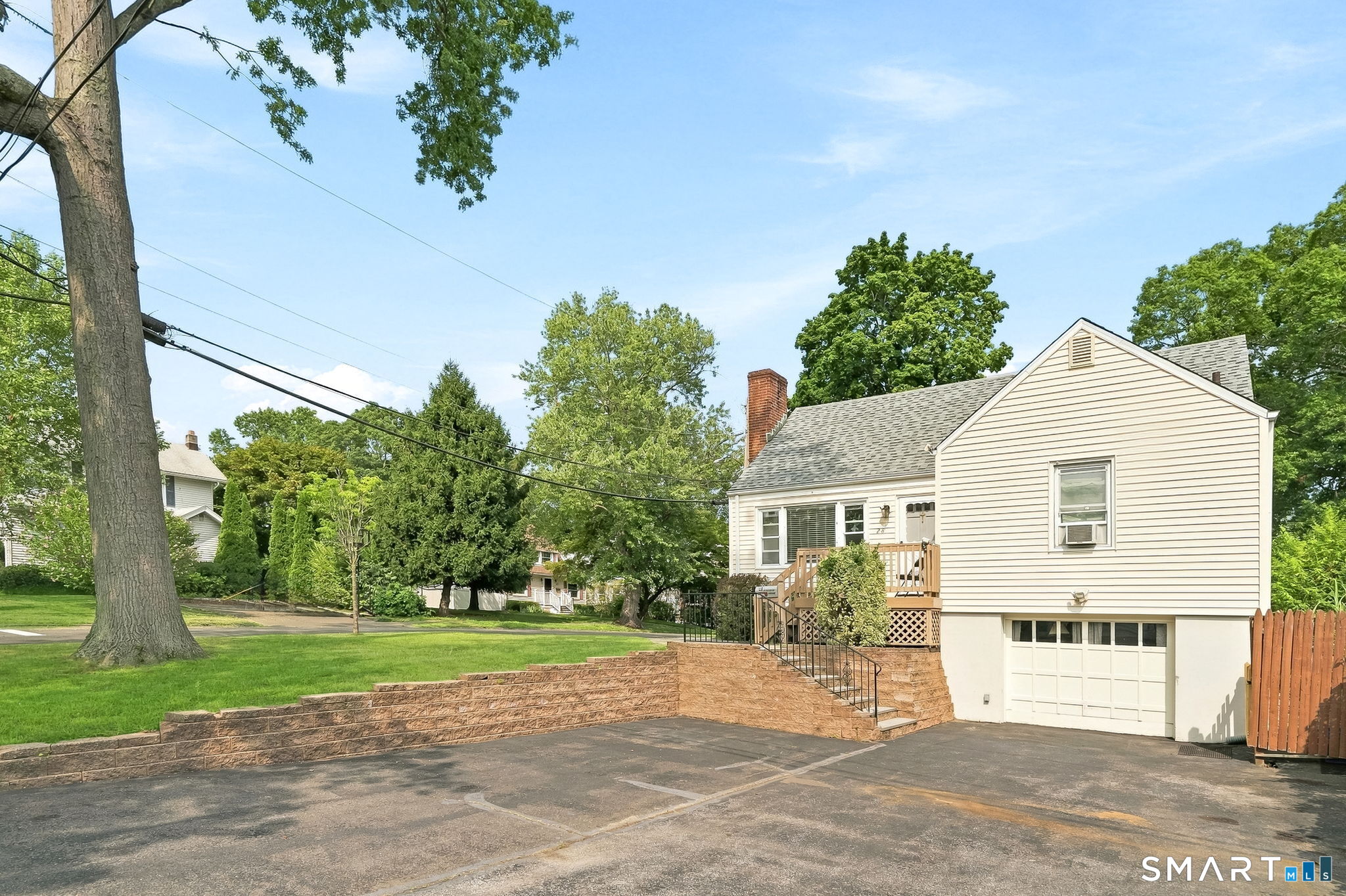 28 Ridgewood Avenue