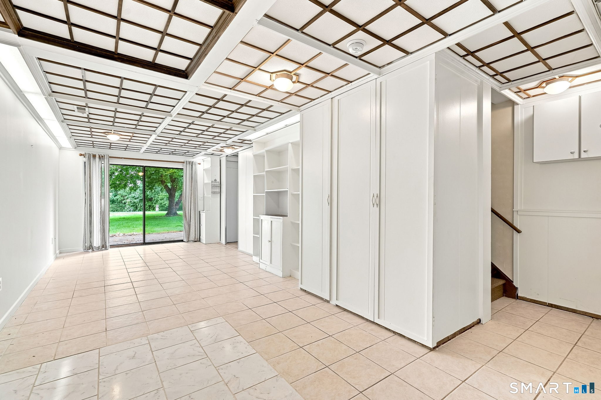 255 Monticello Drive Unit: 255