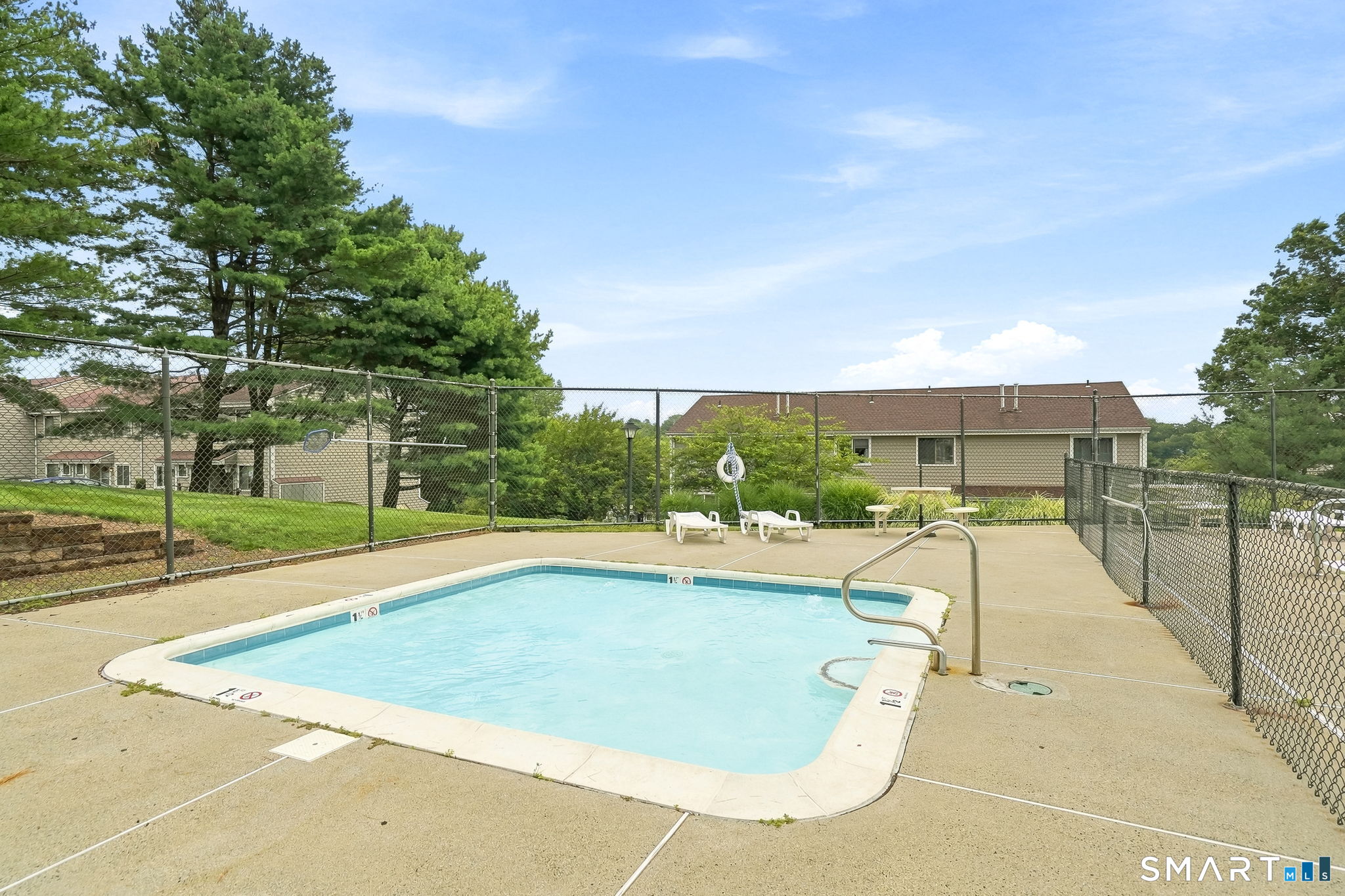 255 Monticello Drive Unit: 255