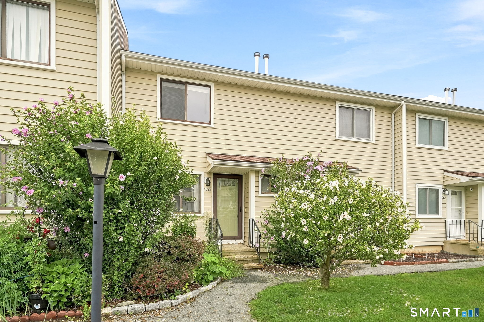255 Monticello Drive Unit: 255