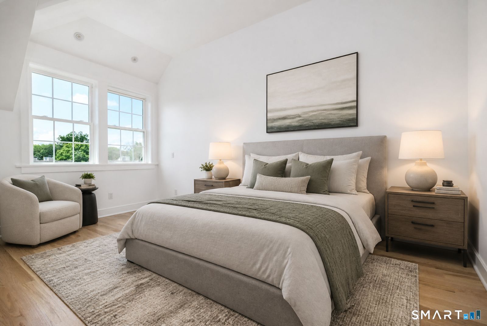1911 Summer Street Unit: 2