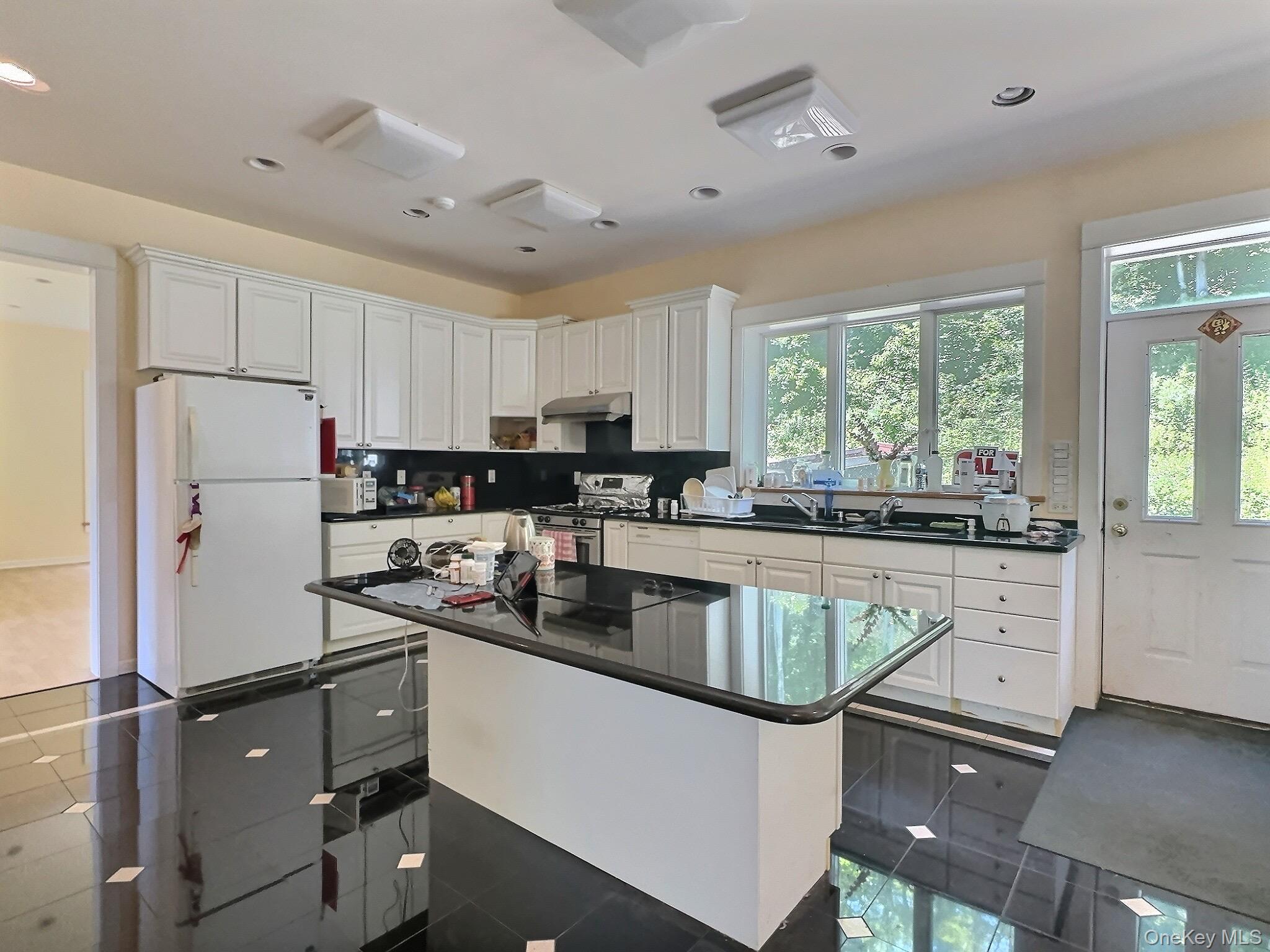 118 Scenic Ridge Drive