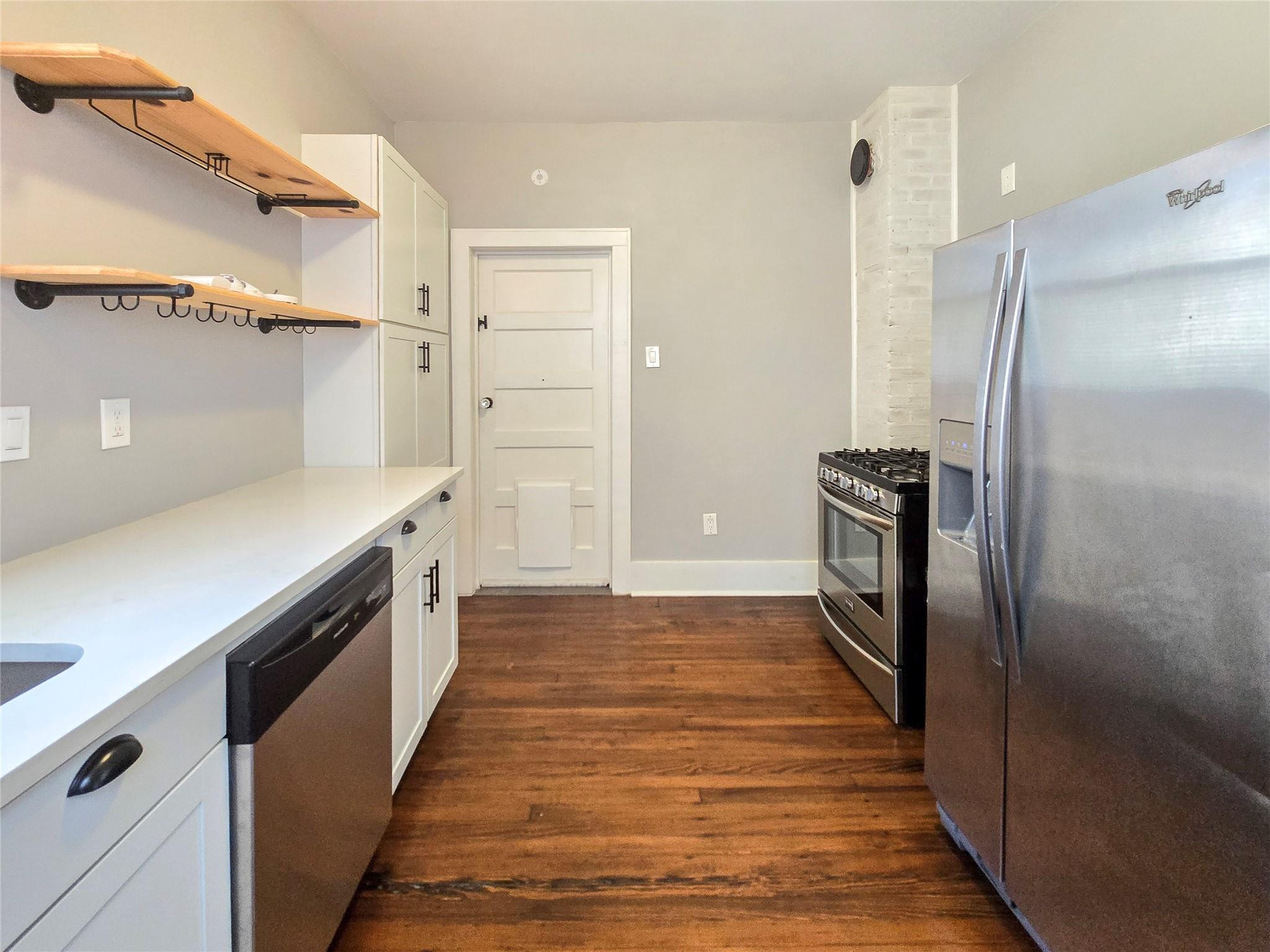 4302 Avenue Q 1/2
