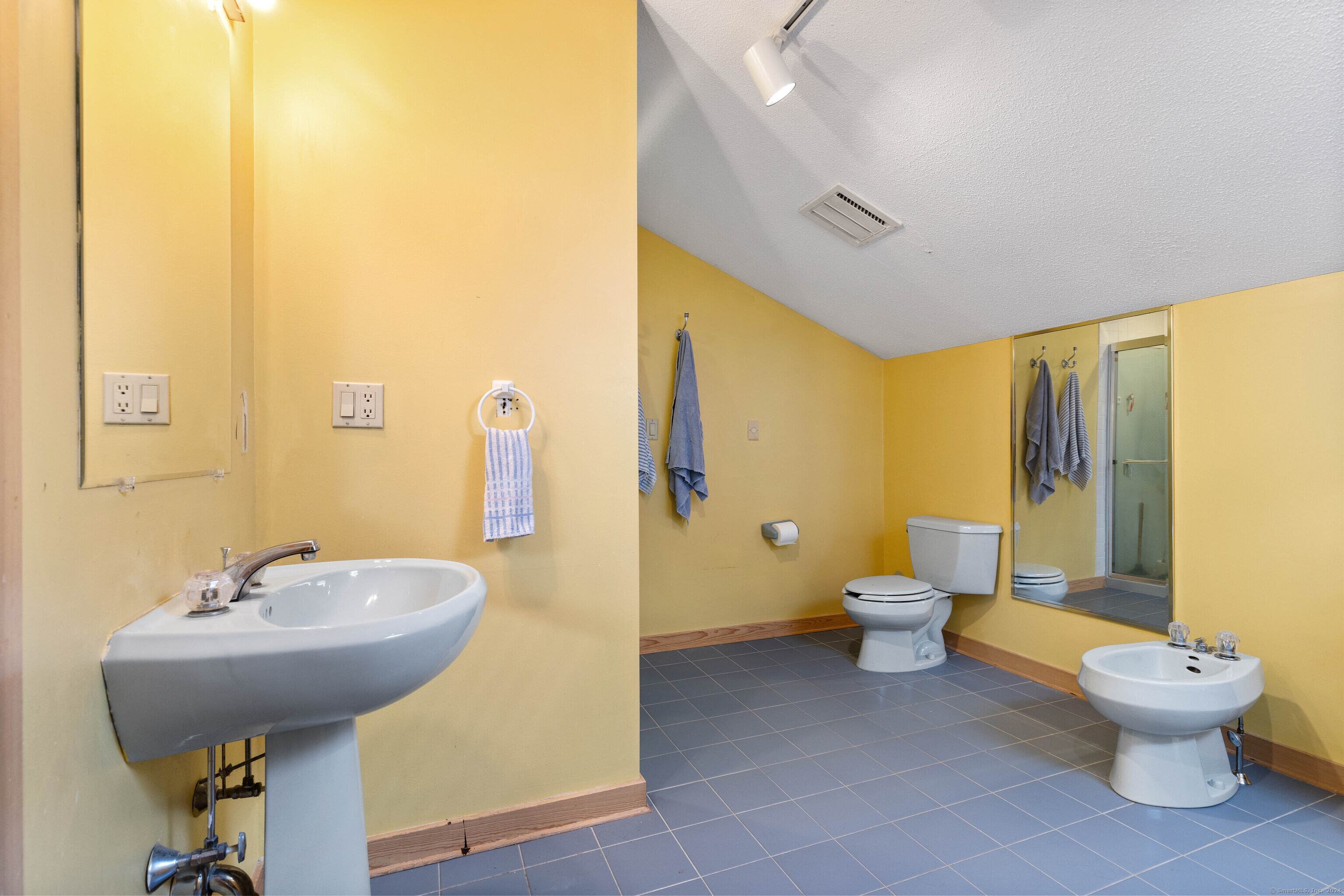 23 Thistle Meadow Lane