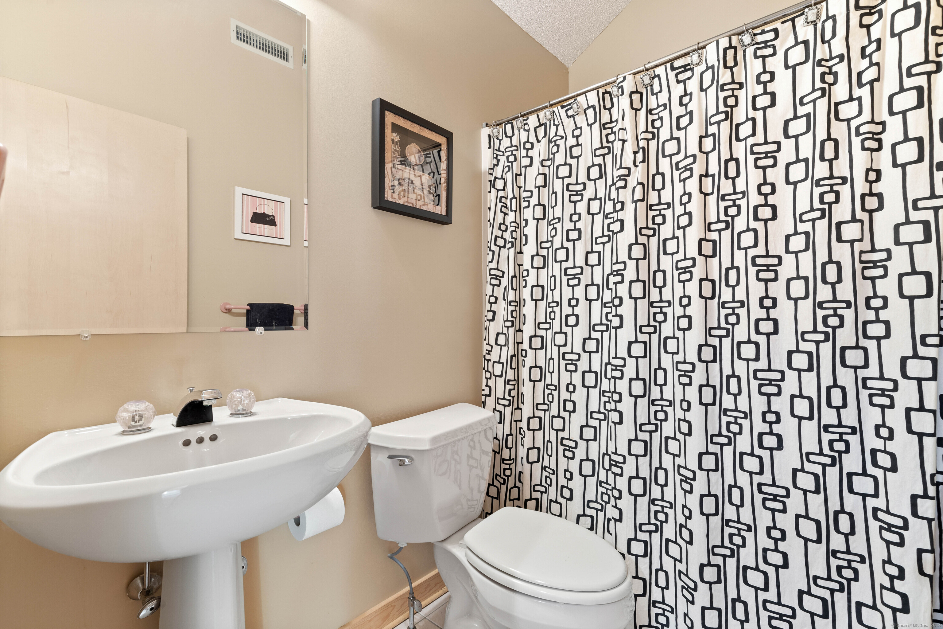 23 Thistle Meadow Lane