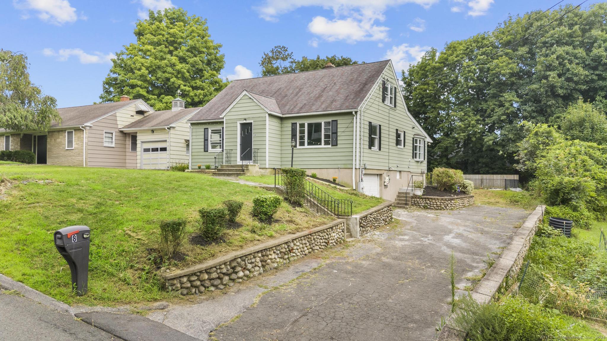 8 Chestnut Street