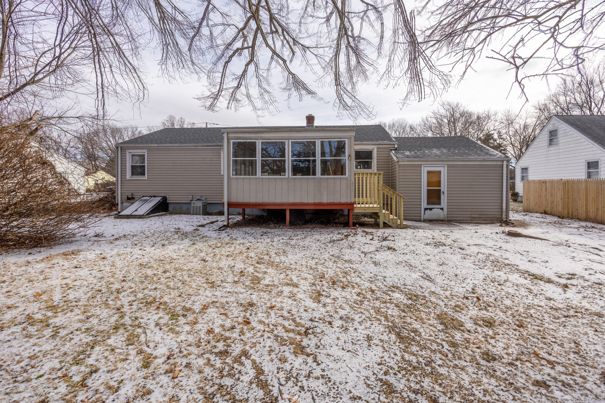 24 Bowen Road