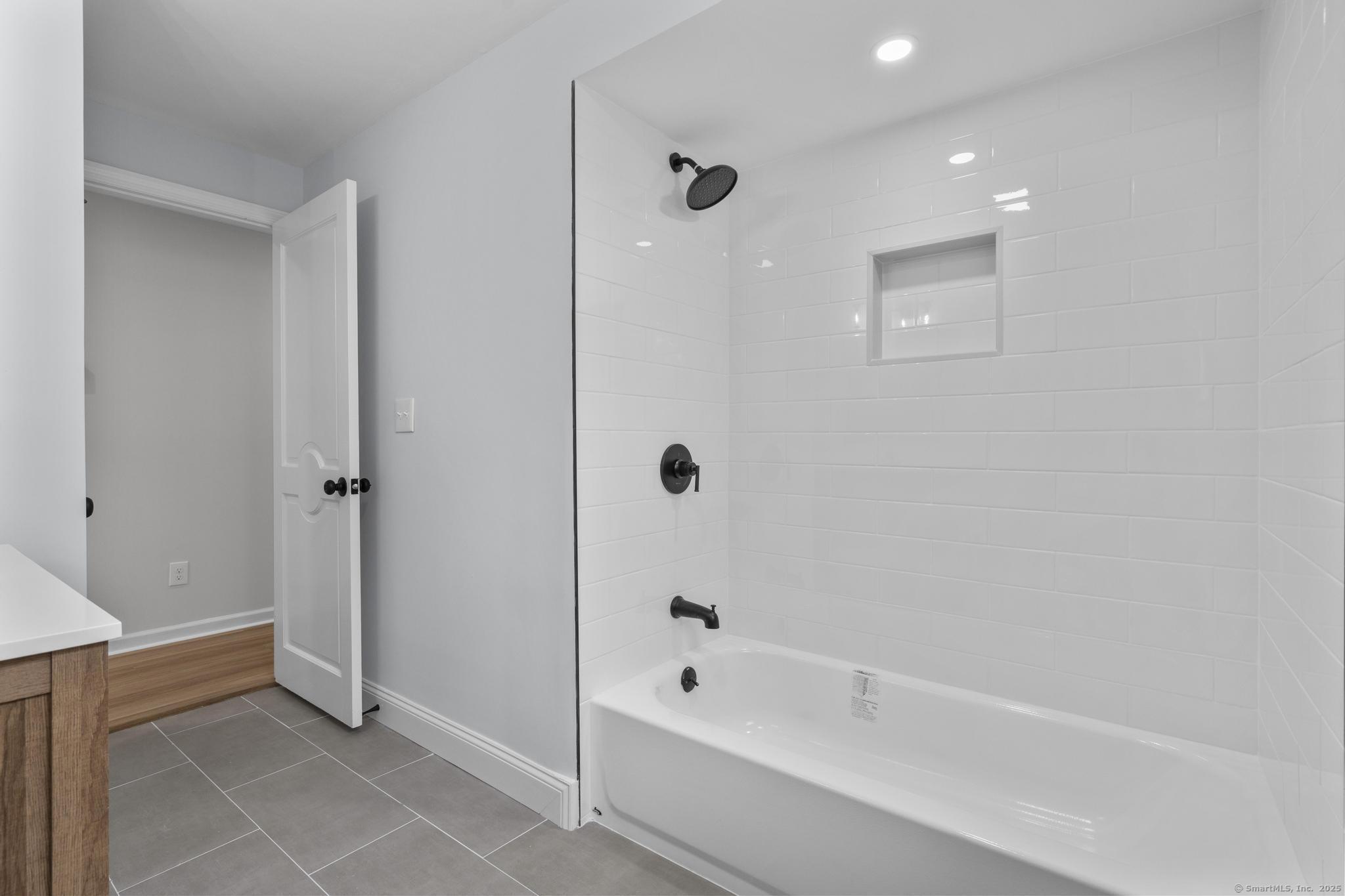161 Cosey Beach Road APT 13