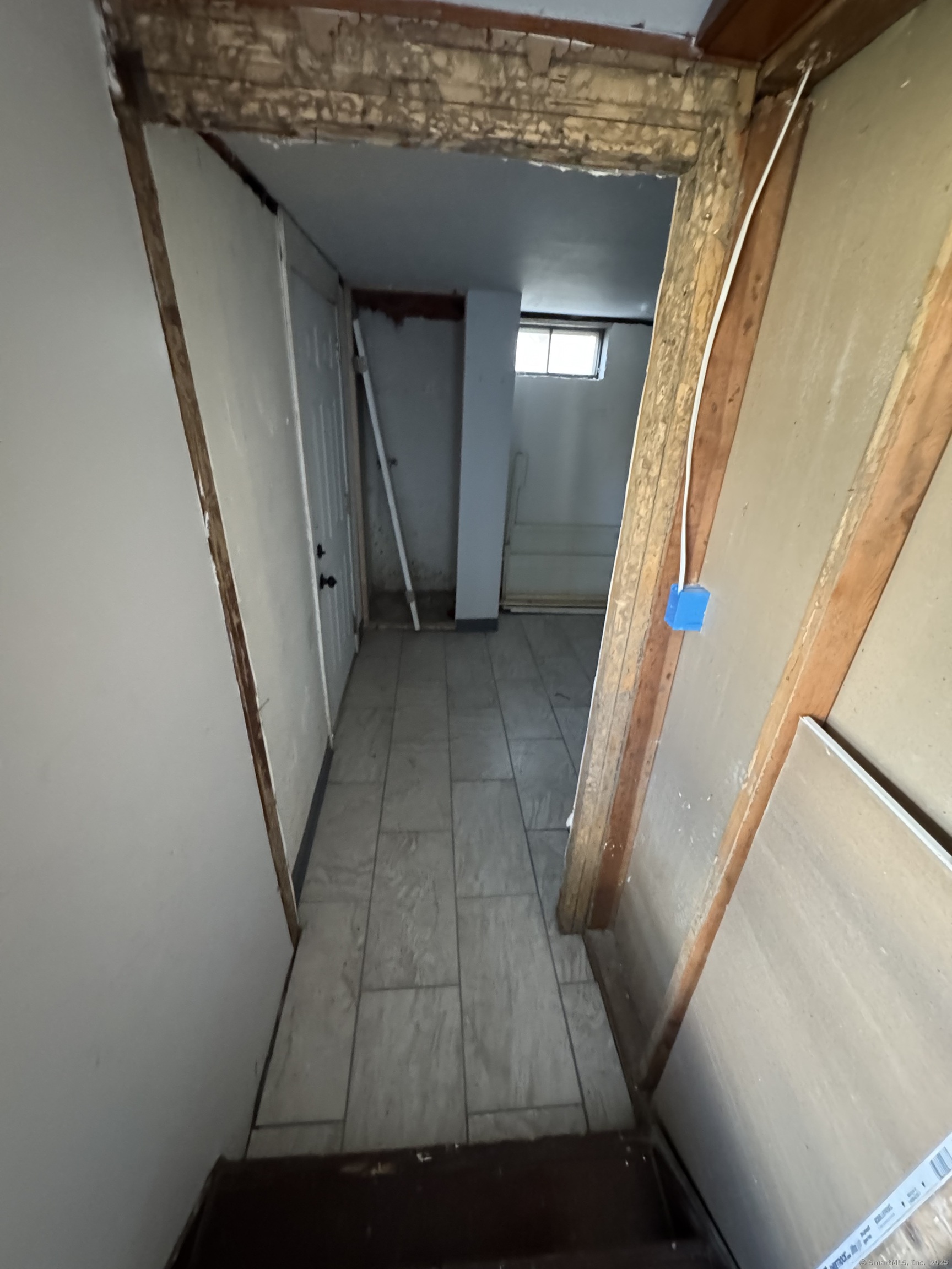 2057 Hartford Turnpike