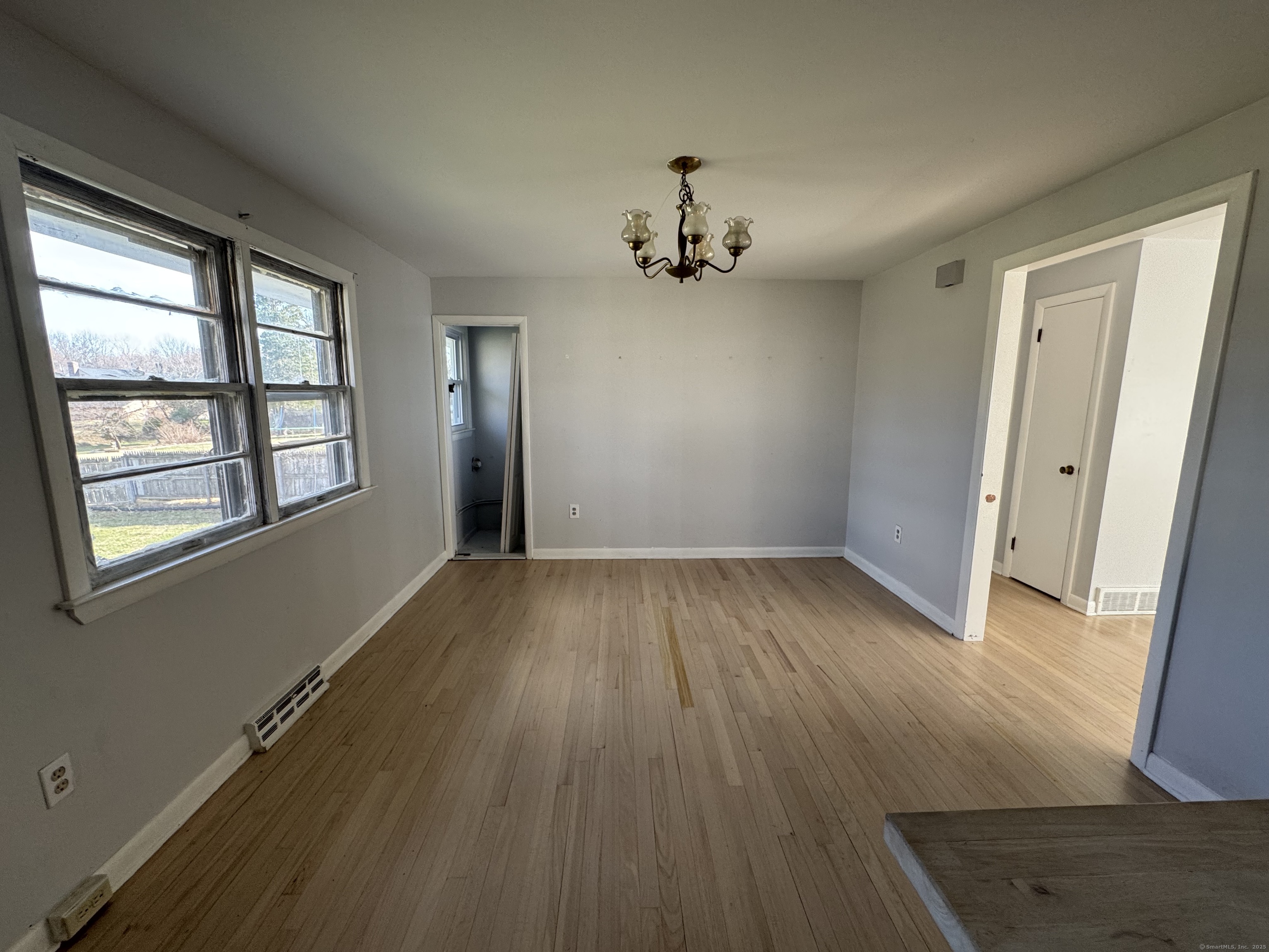 2057 Hartford Turnpike