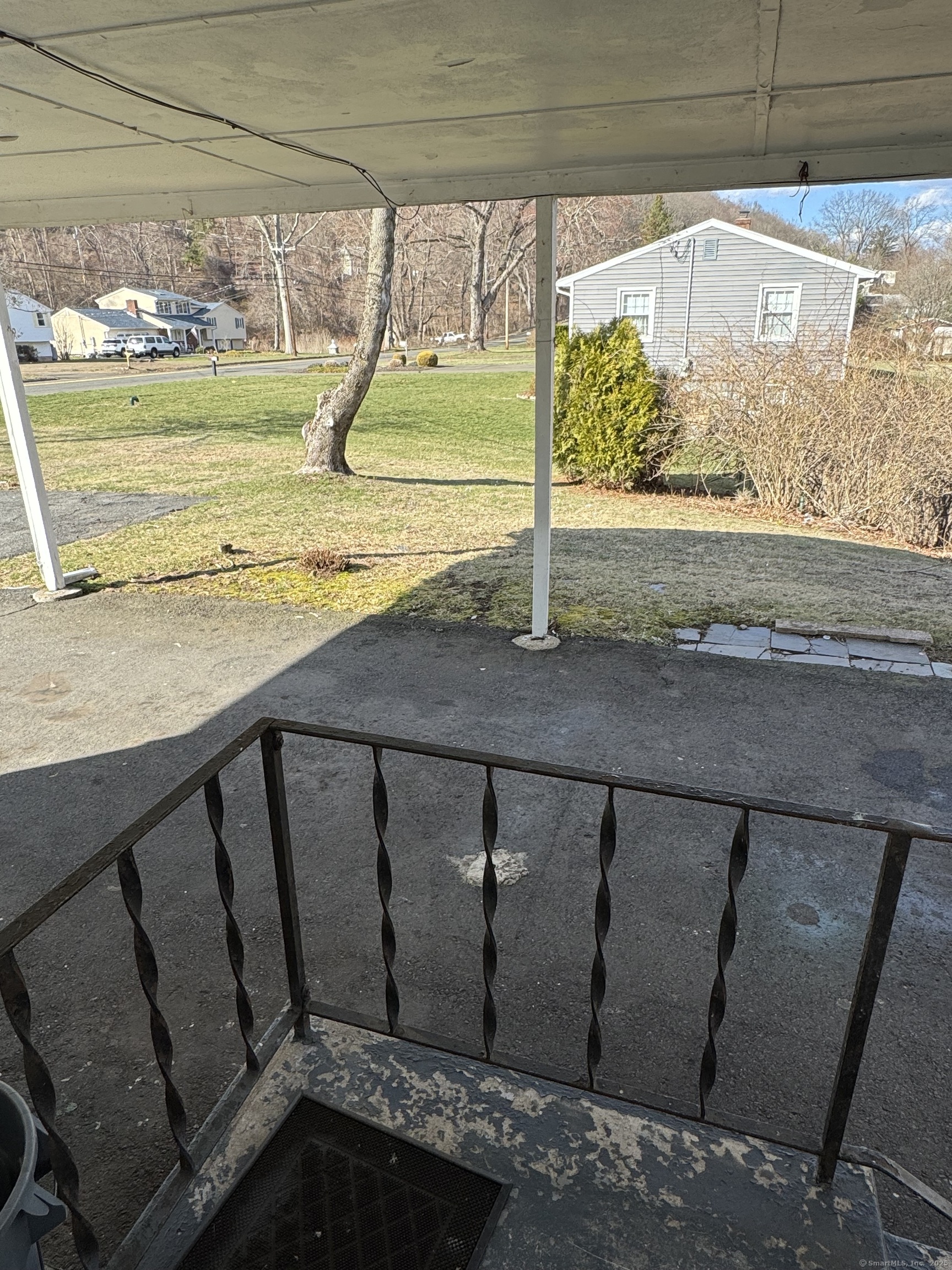 2057 Hartford Turnpike