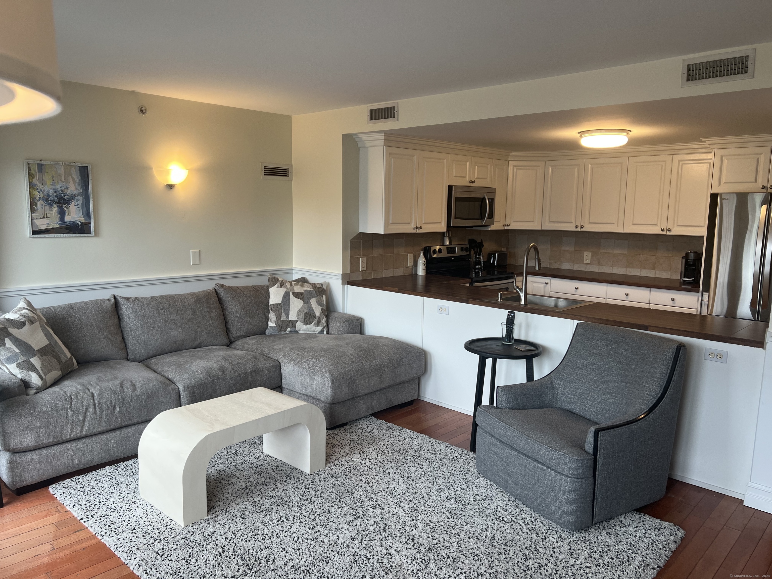 3250 Fairfield Avenue APT 200
