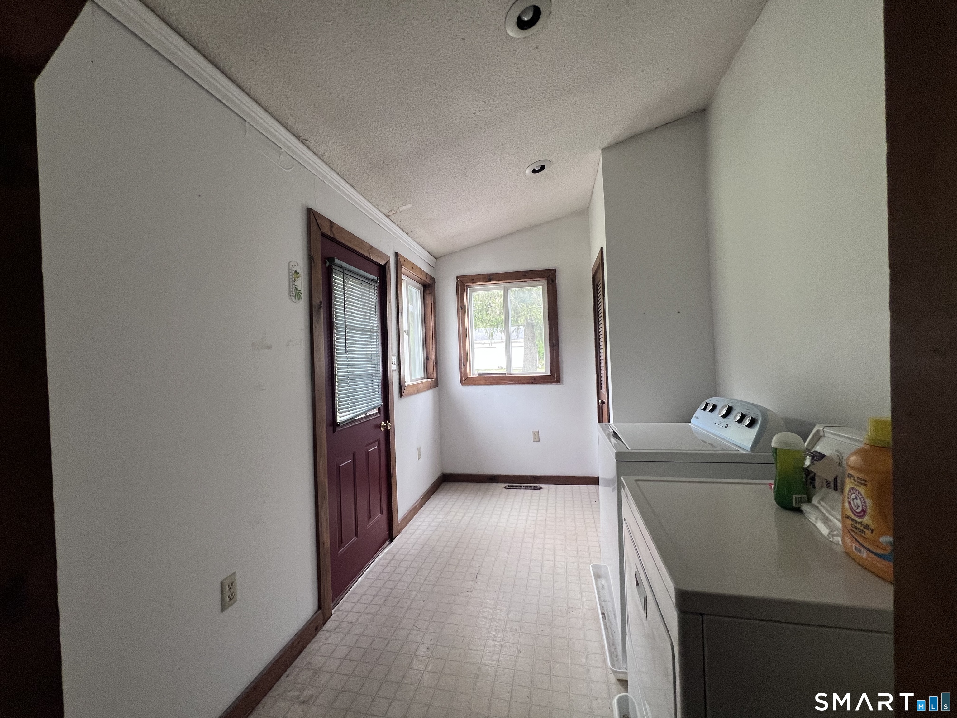 136 Lillibridge Avenue