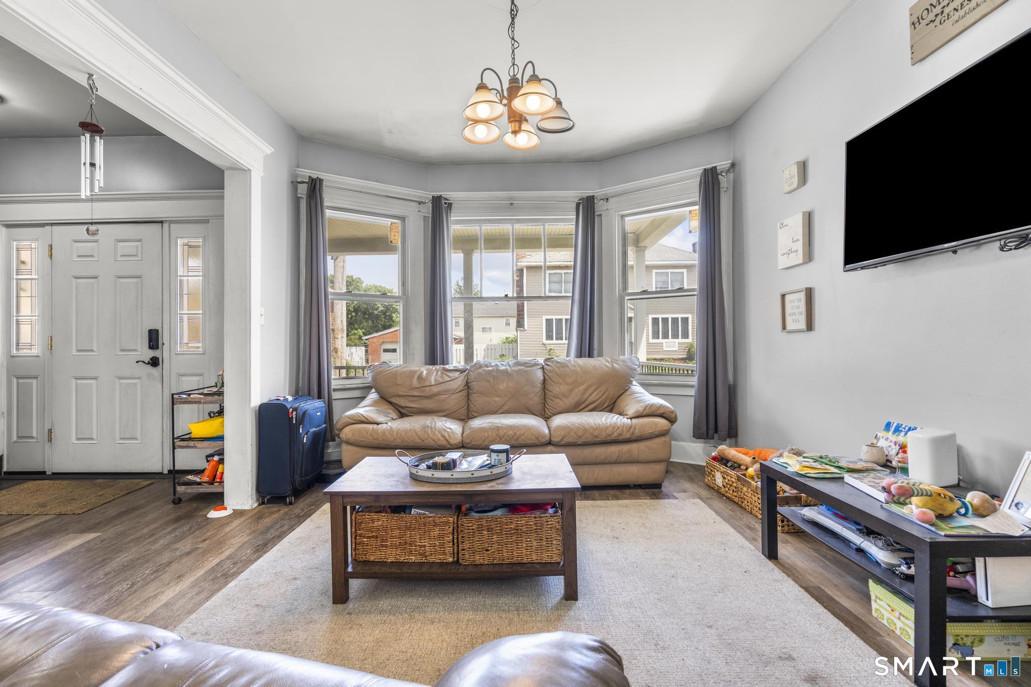 106 Peck Avenue