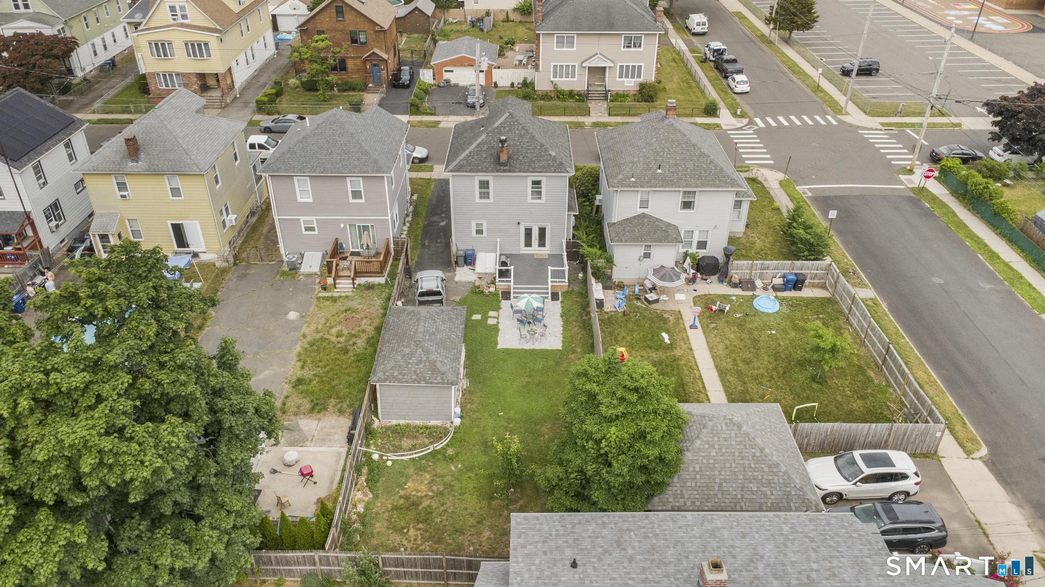 106 Peck Avenue