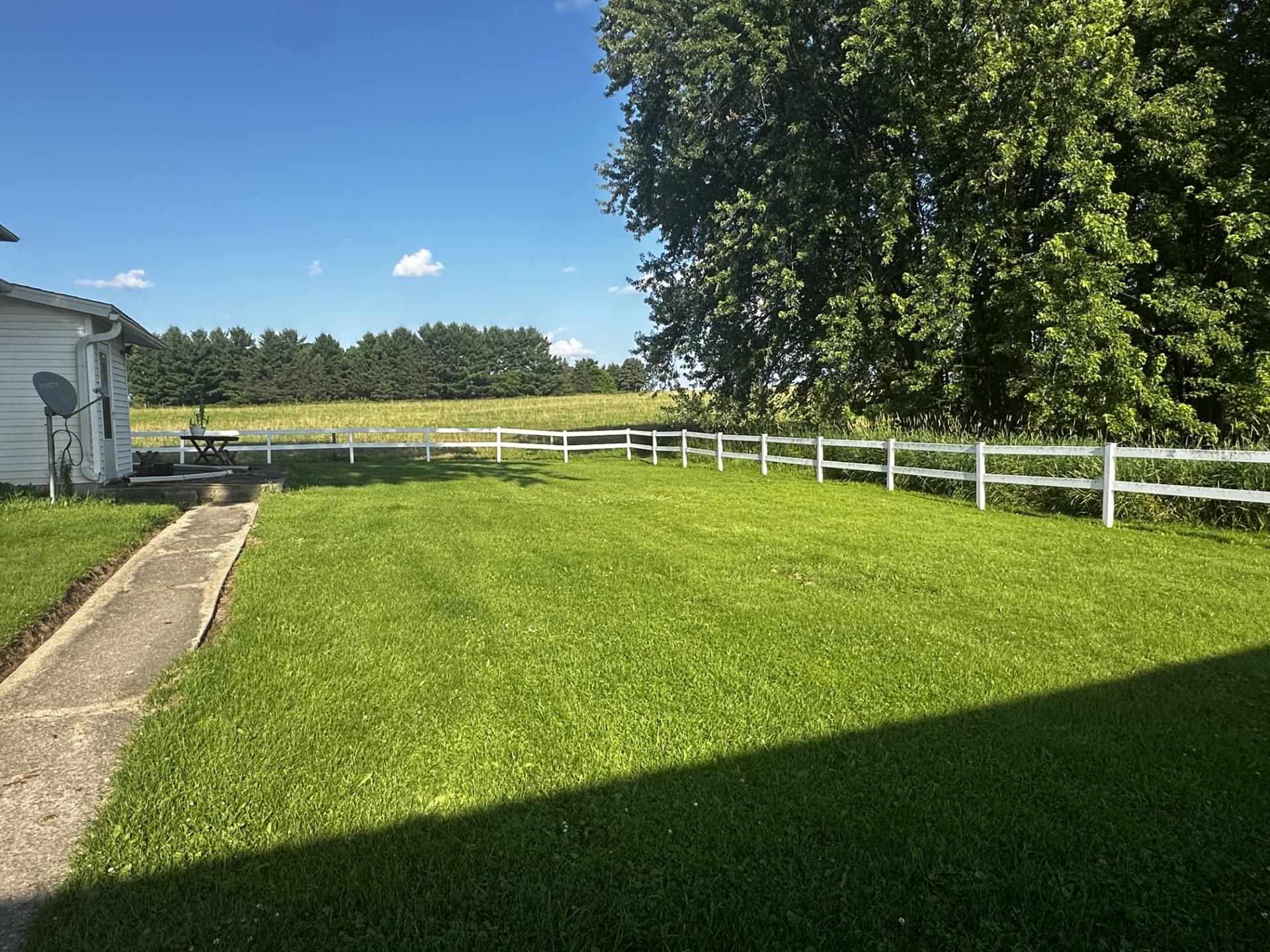 W1489 County Road Z