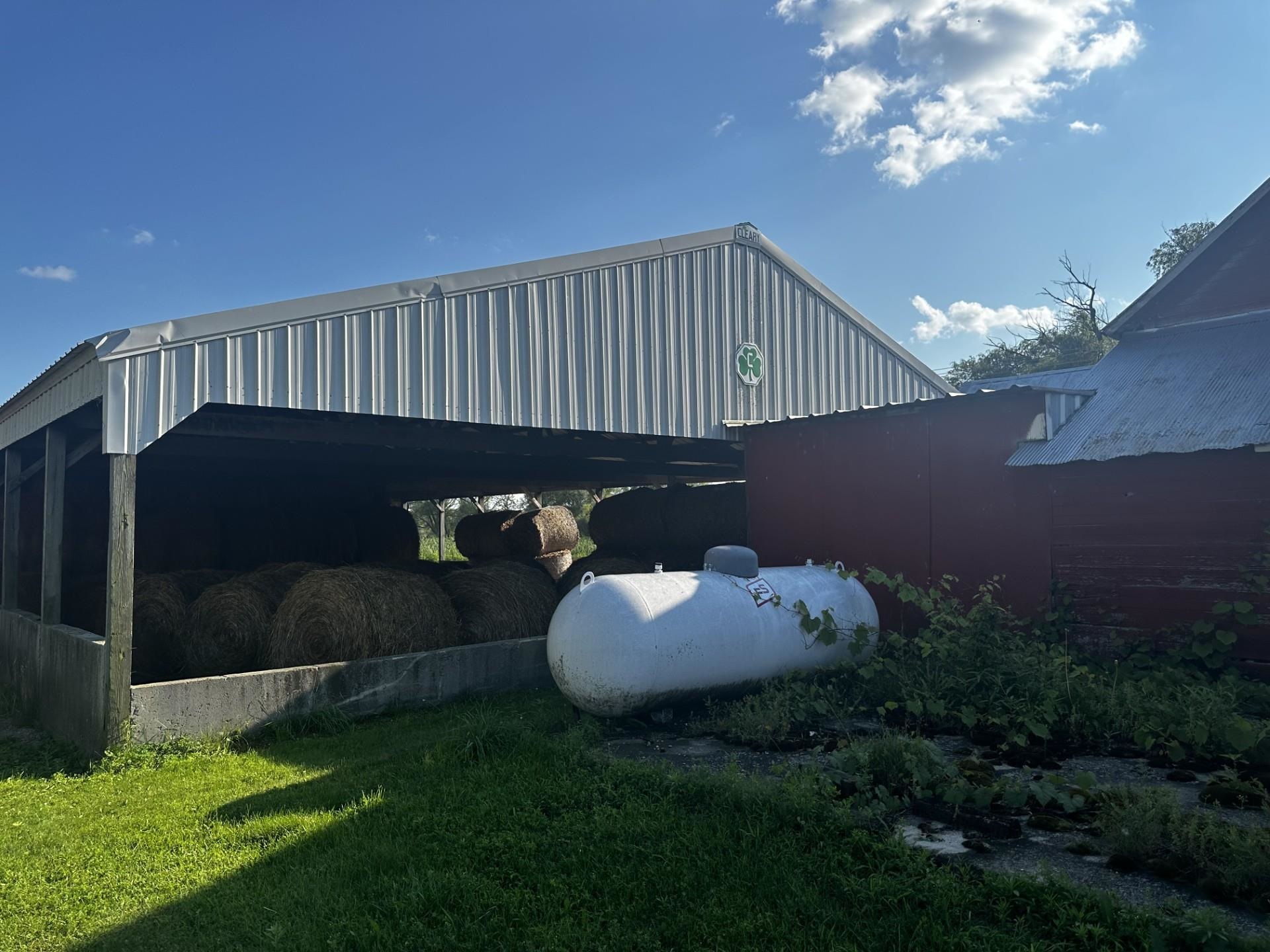 W1489 County Road Z