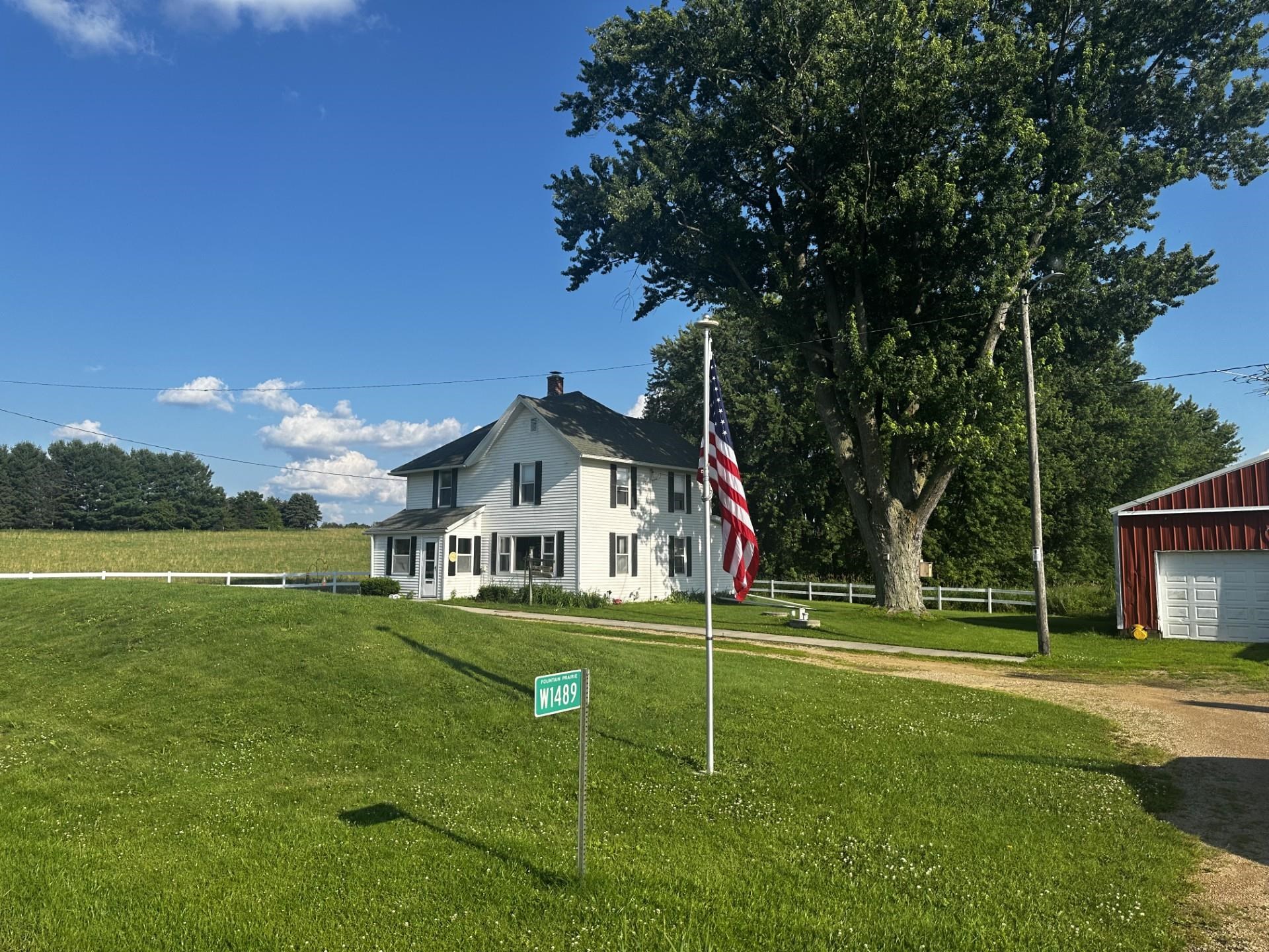 W1489 County Road Z