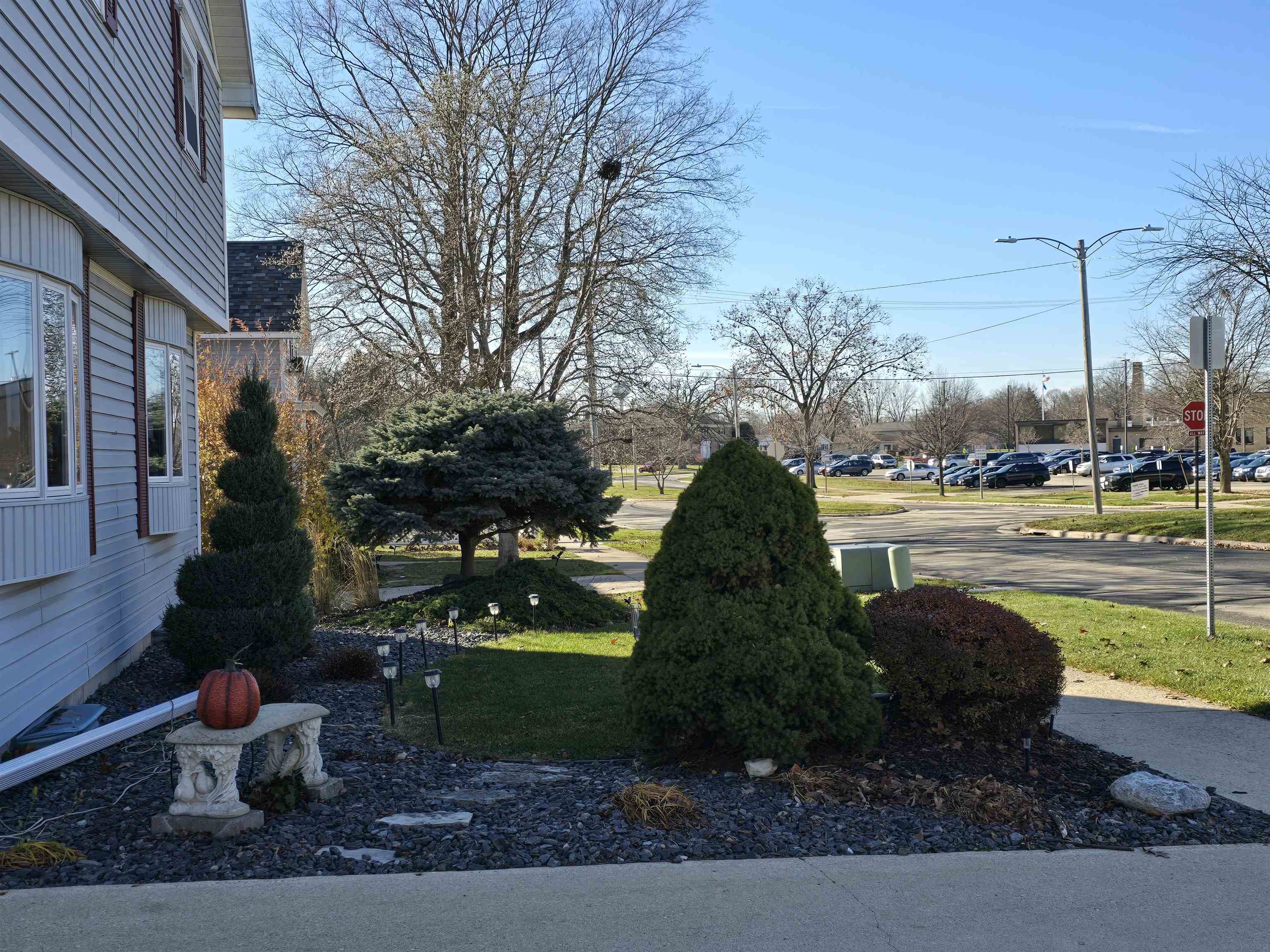 439-441 S Dickason Boulevard