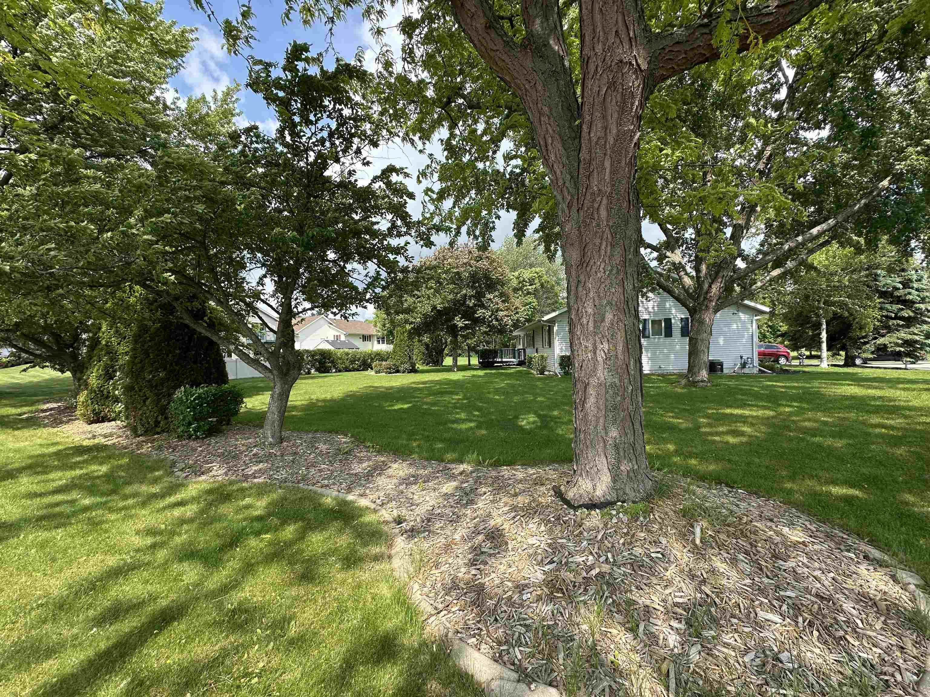 140 Anna Circle