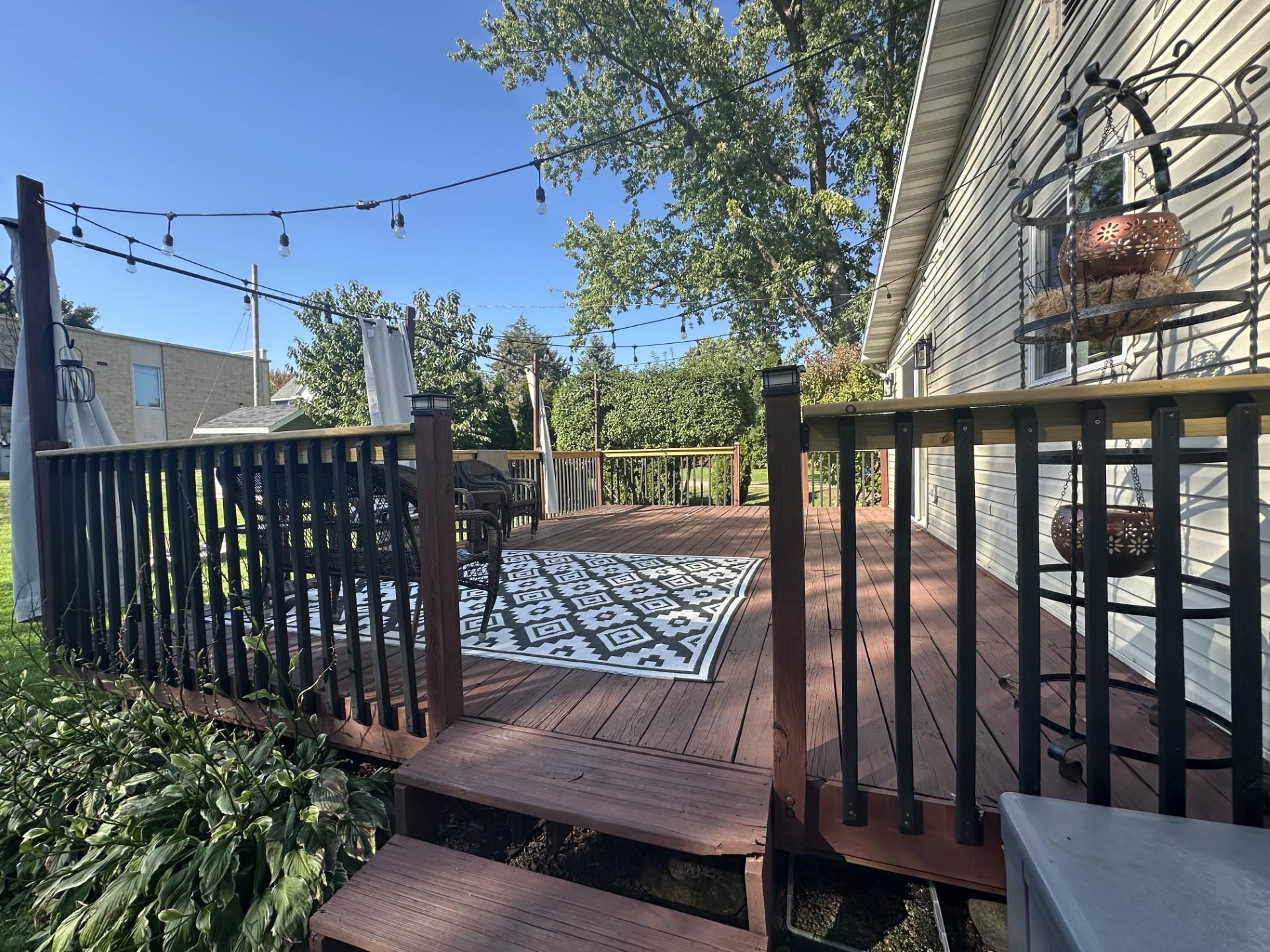 225 S Dickinson Street