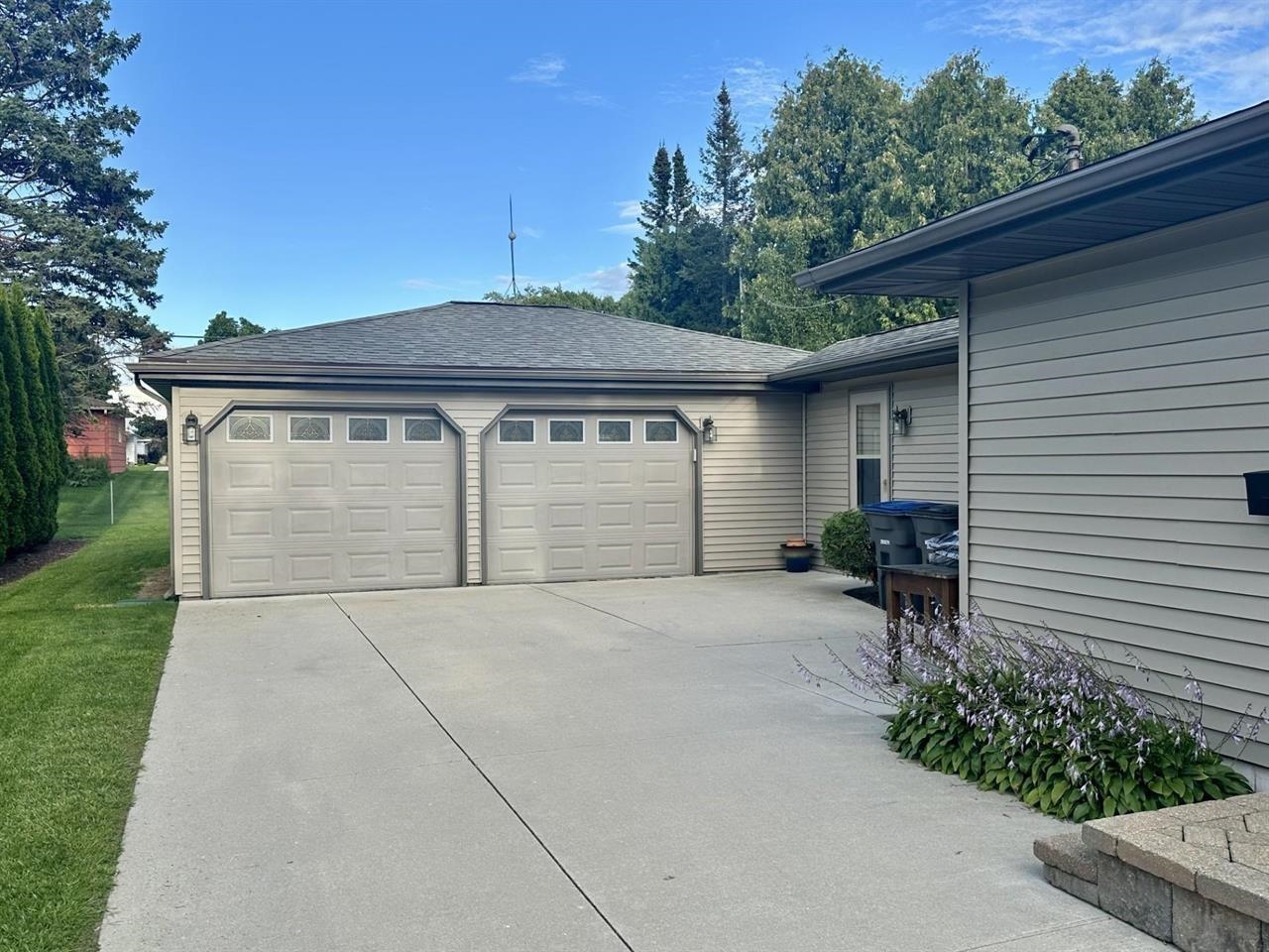 2635 N 30th Street