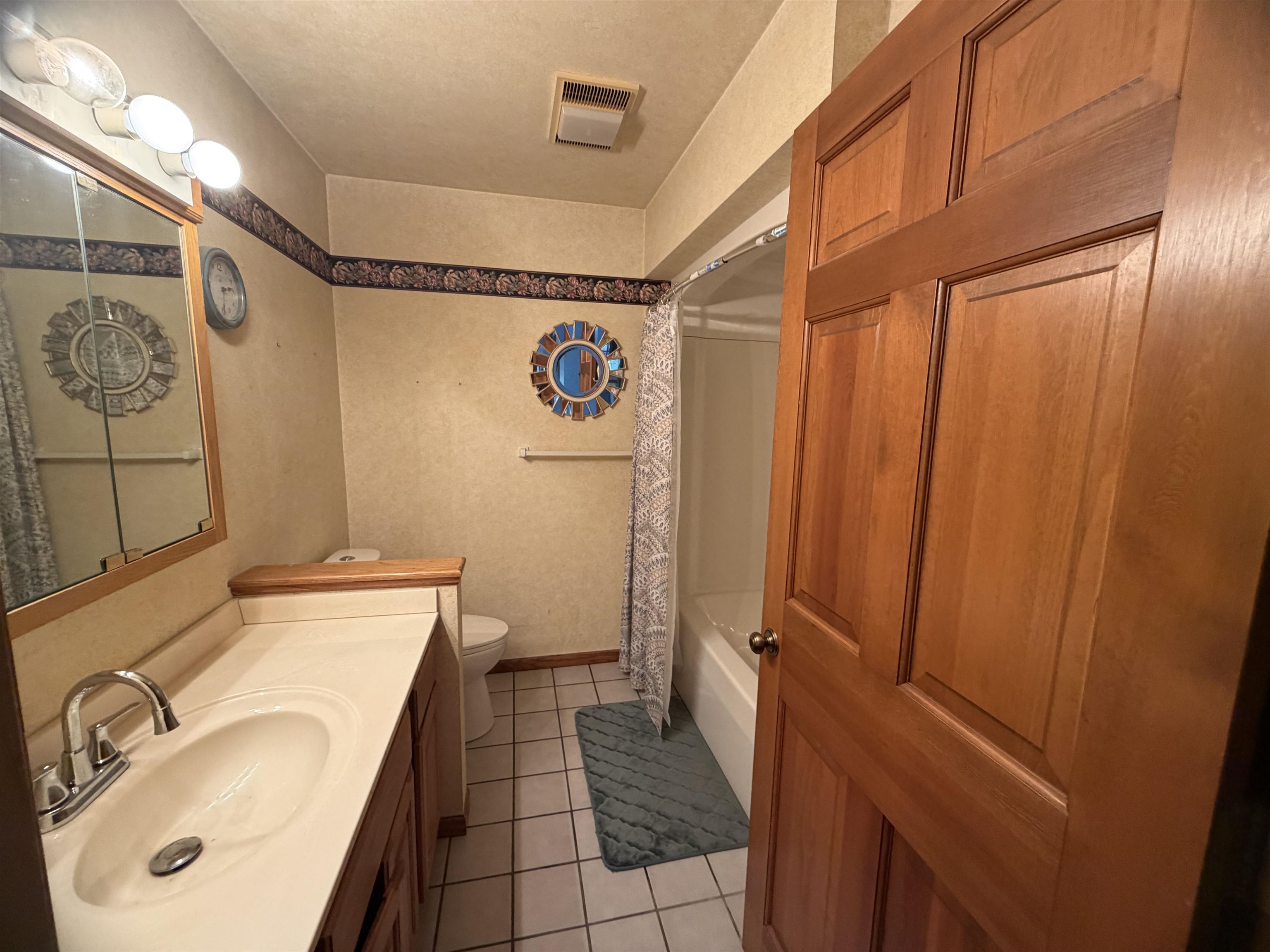 906 Prospect Avenue