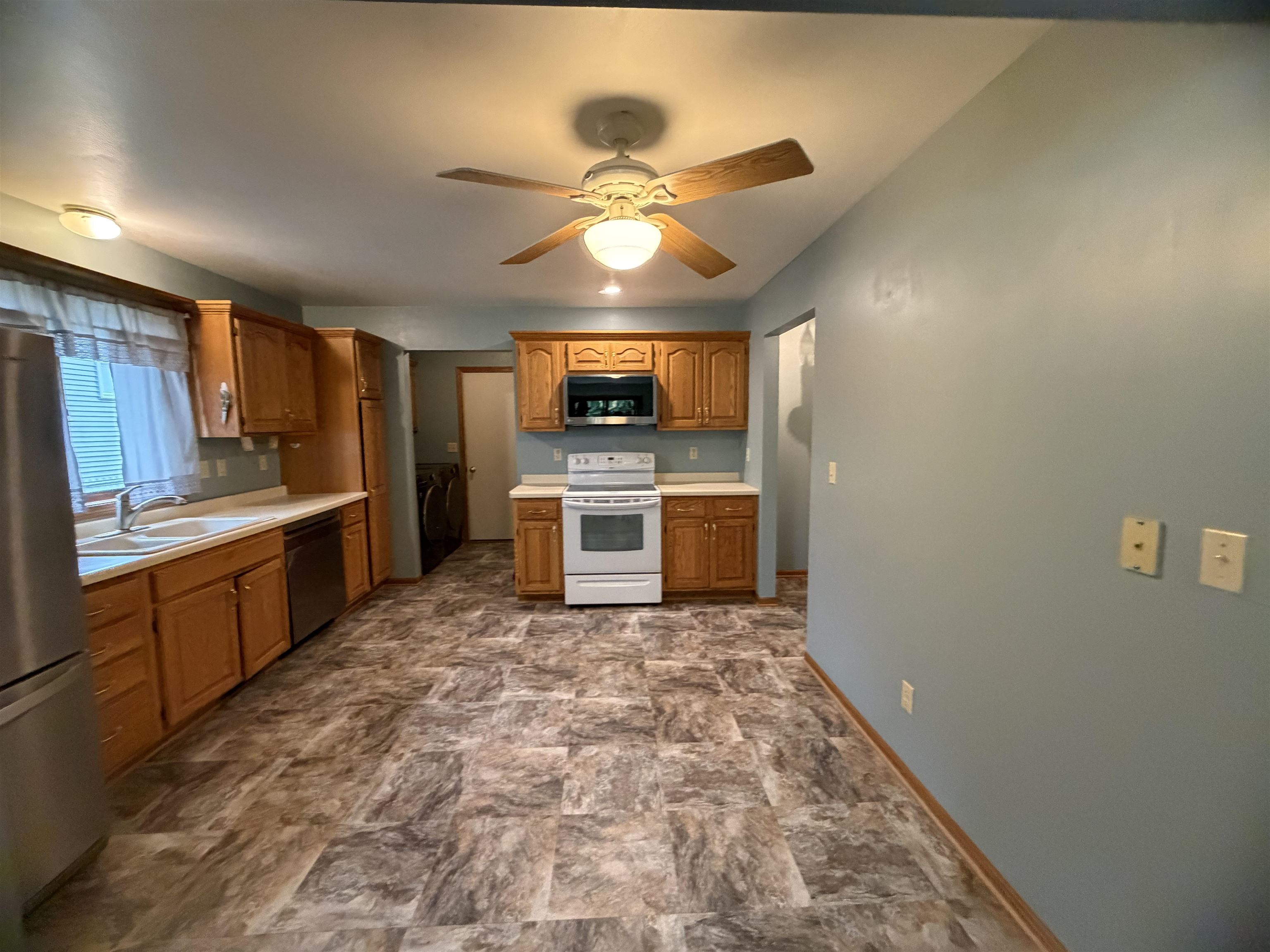 906 Prospect Avenue