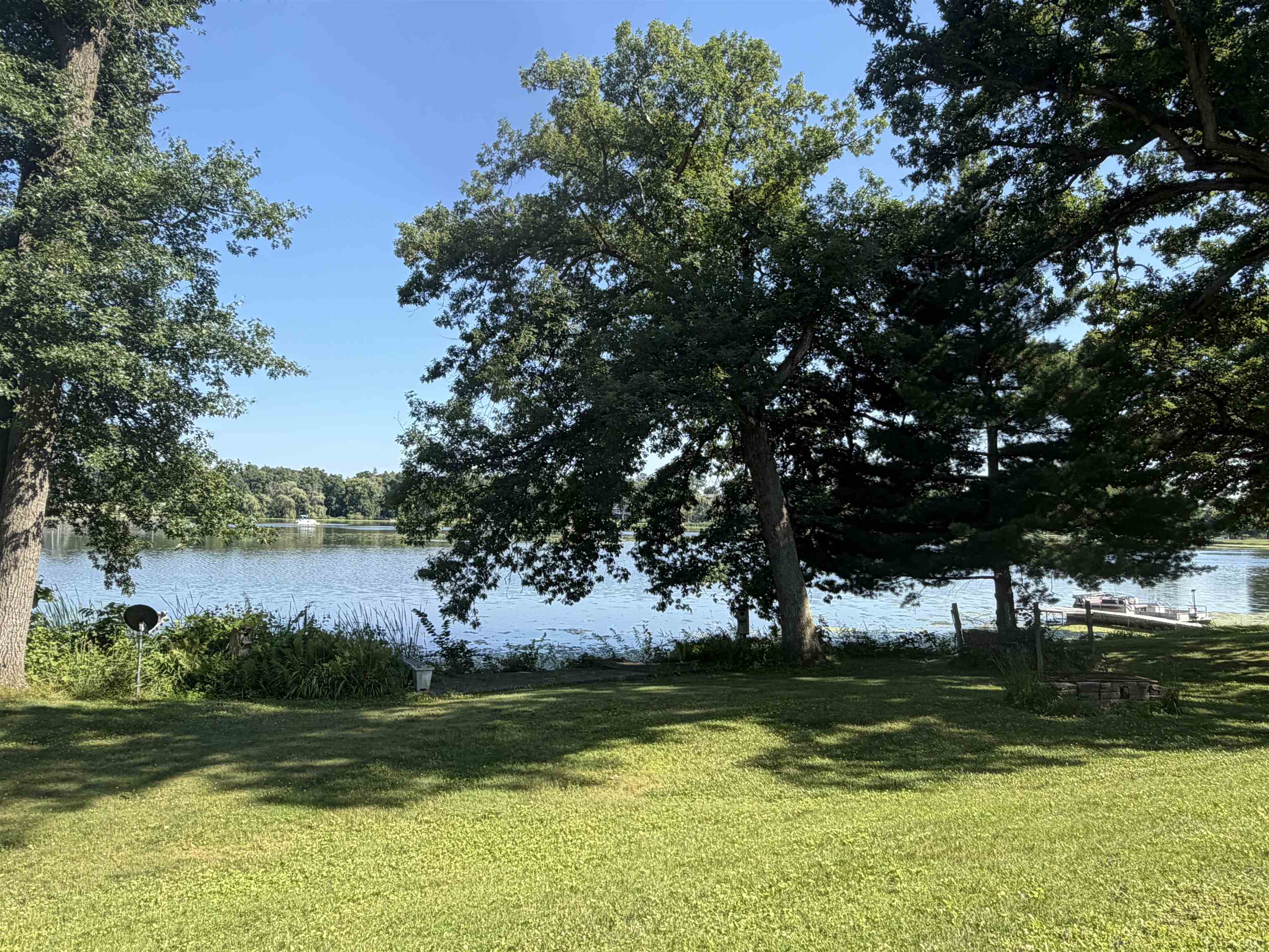 W723 Oak Shore Drive