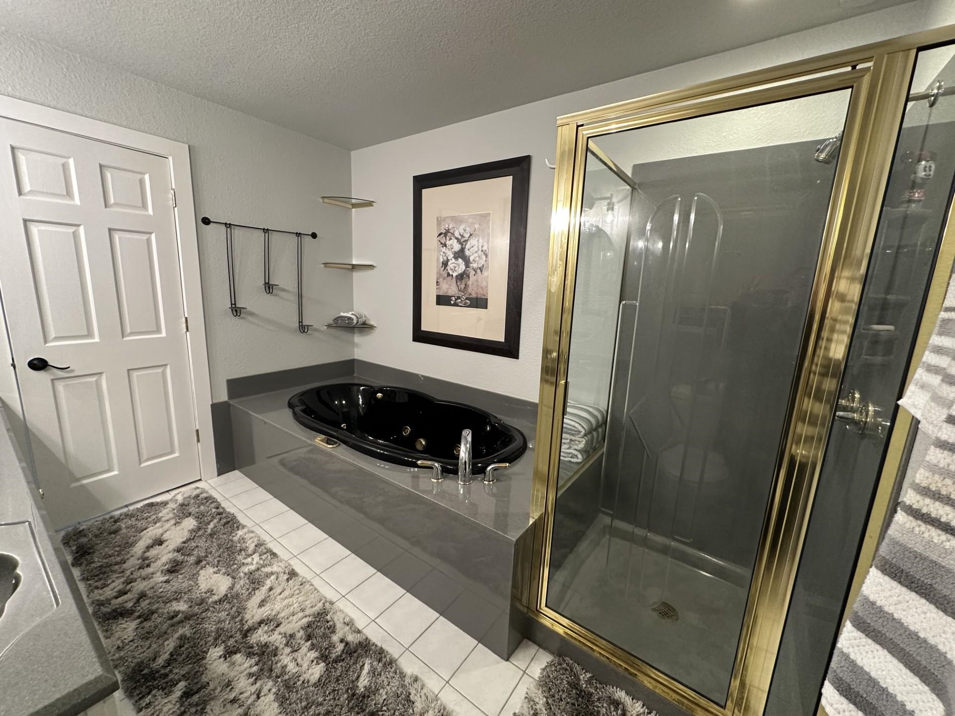 450 Marnie 1.07 acres Lane
