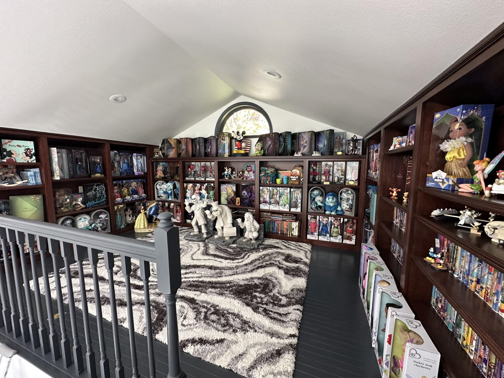 450 Marnie 1.07 acres Lane