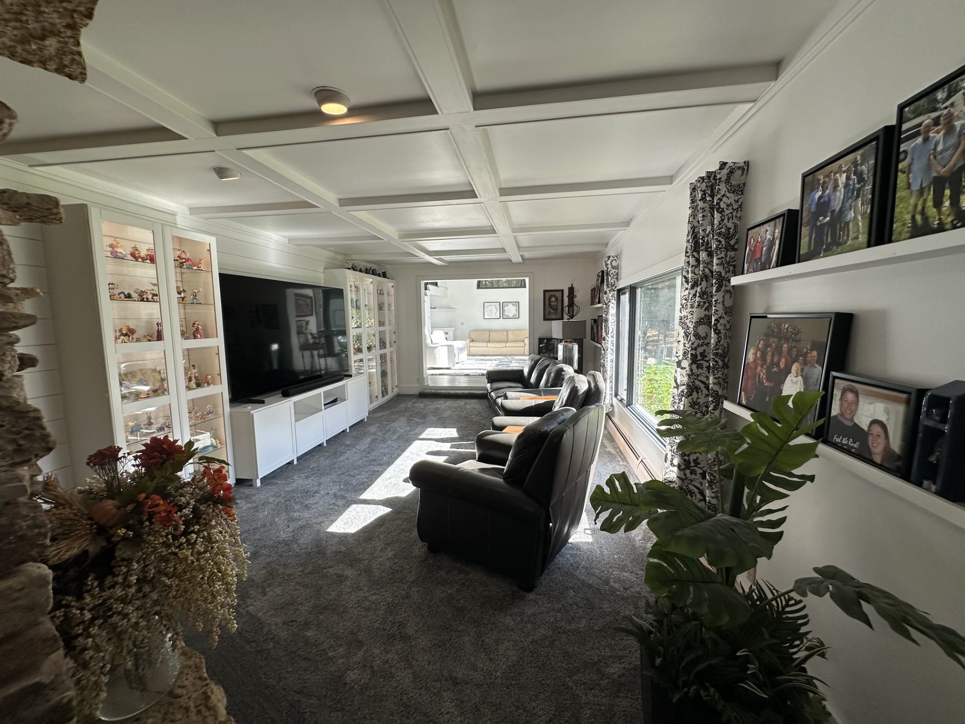 450 Marnie 1.07 acres Lane