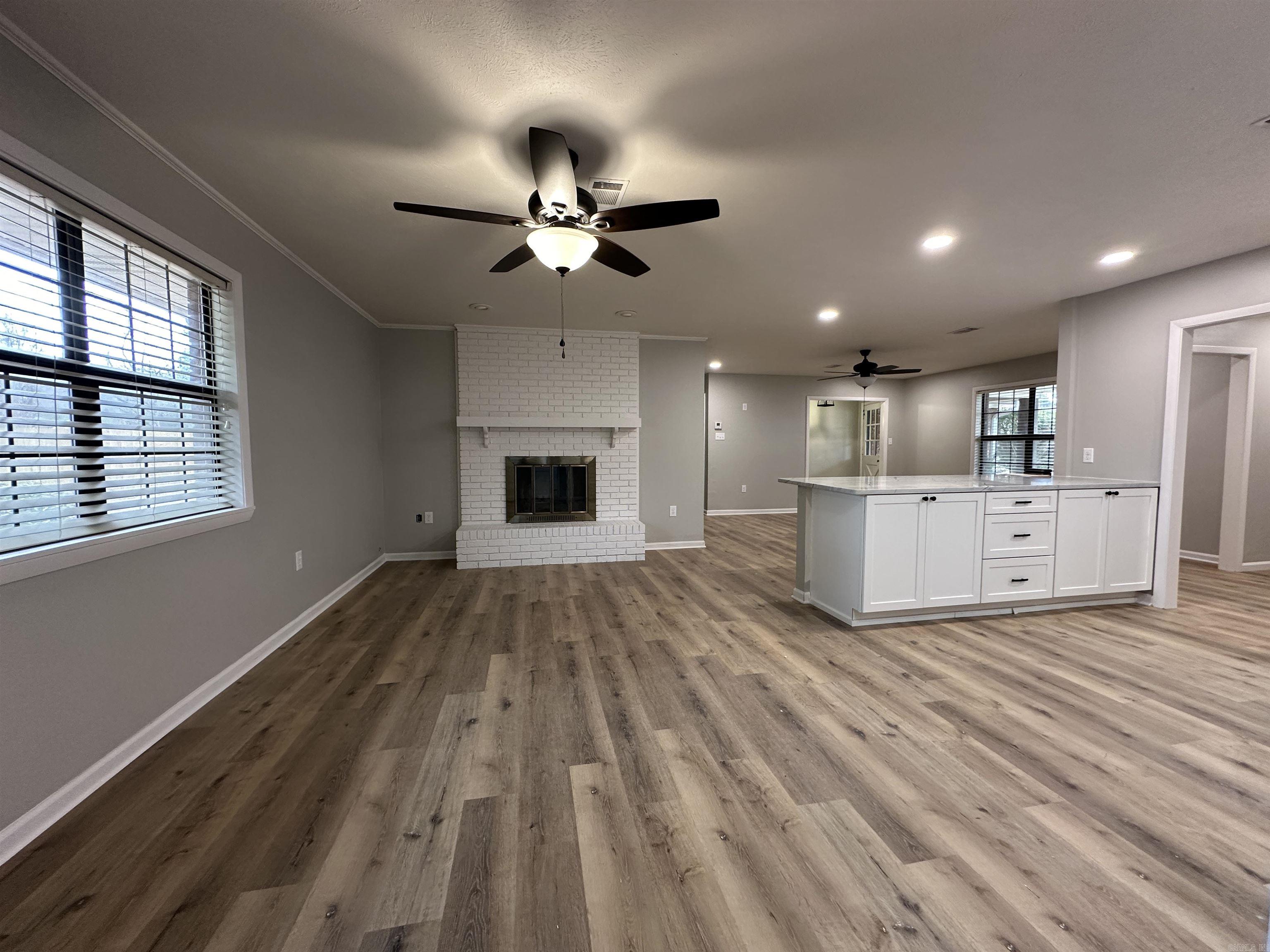 9 PIN OAK Drive