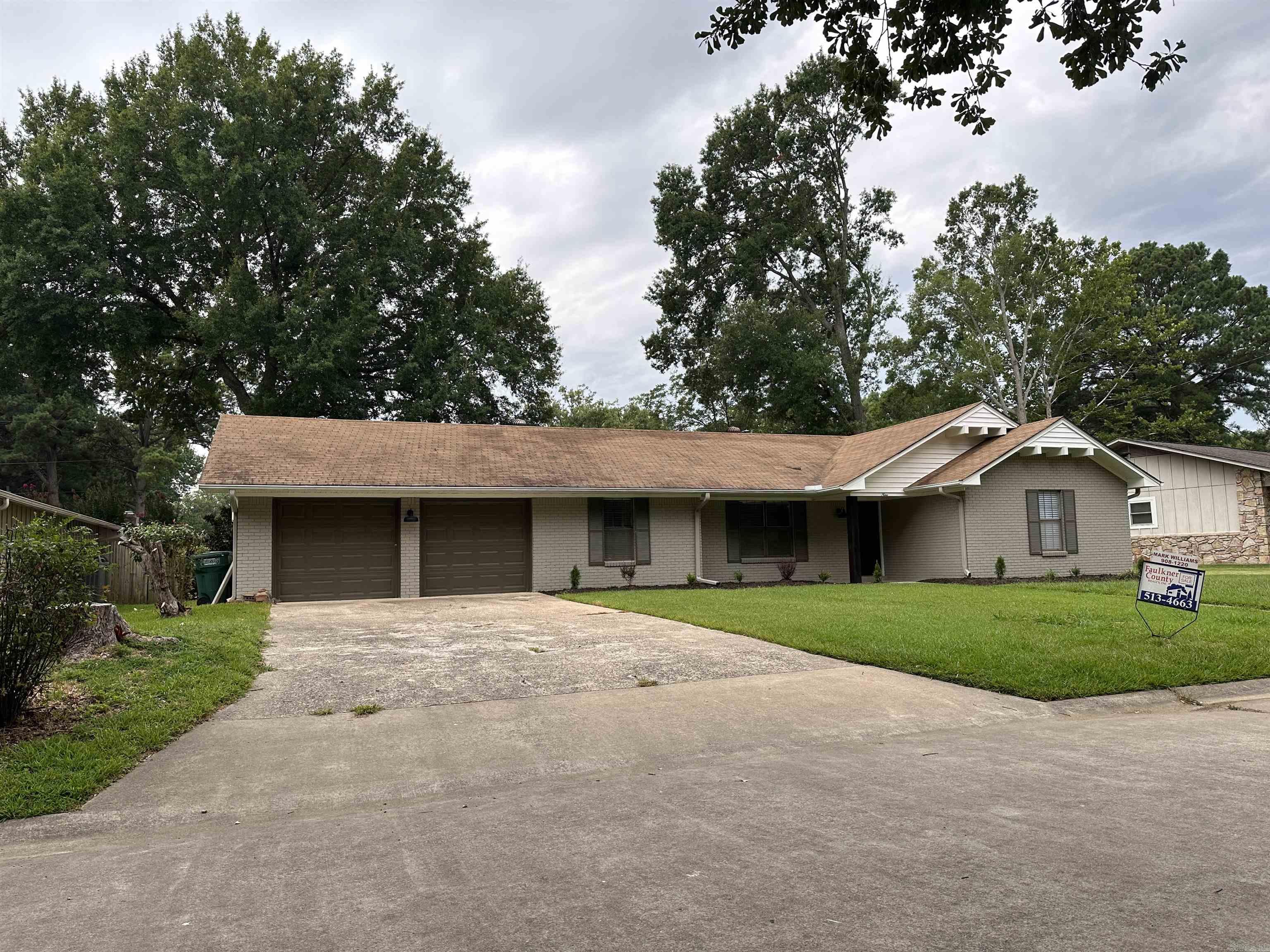 9 PIN OAK Drive