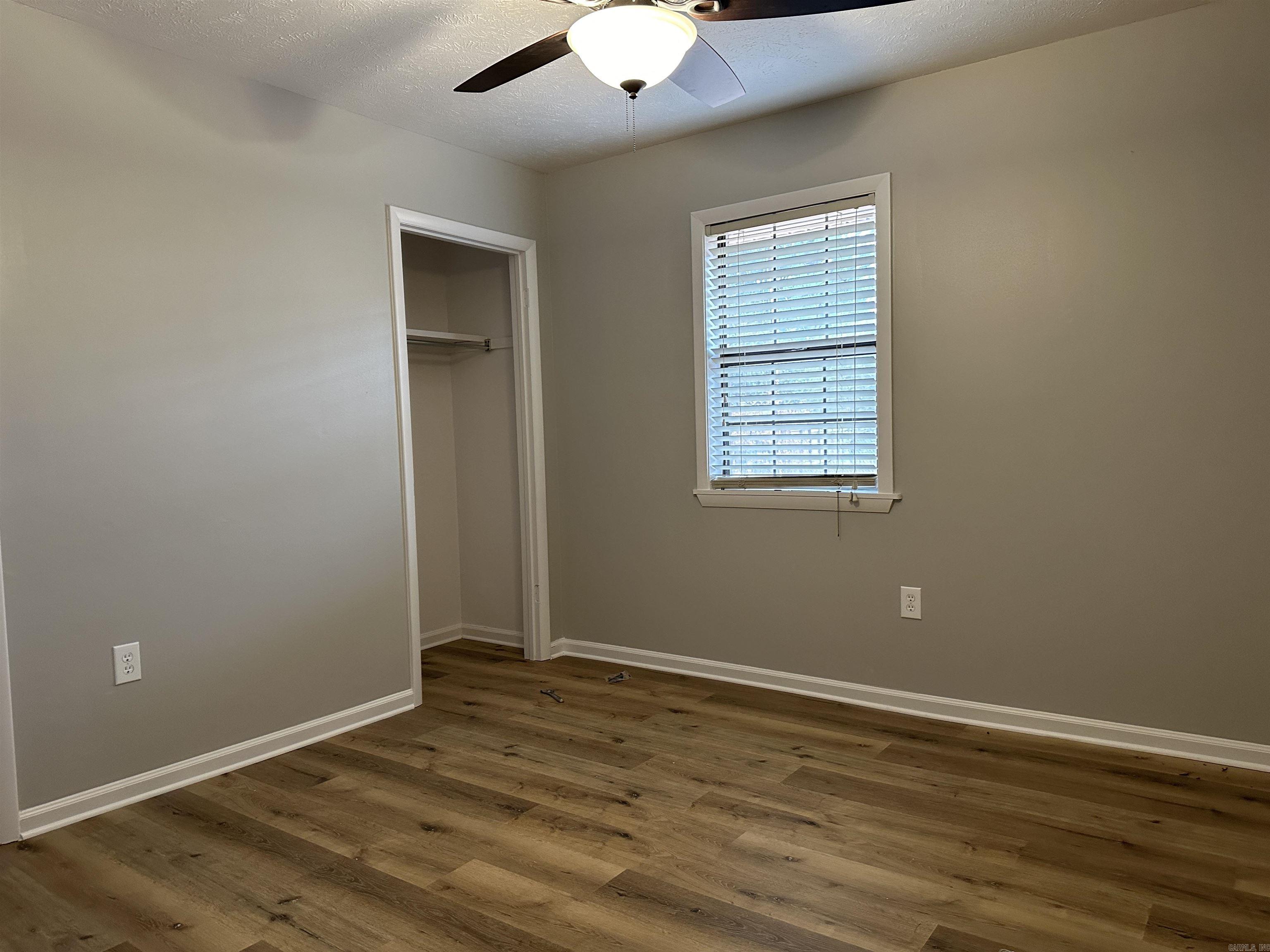 9 PIN OAK Drive