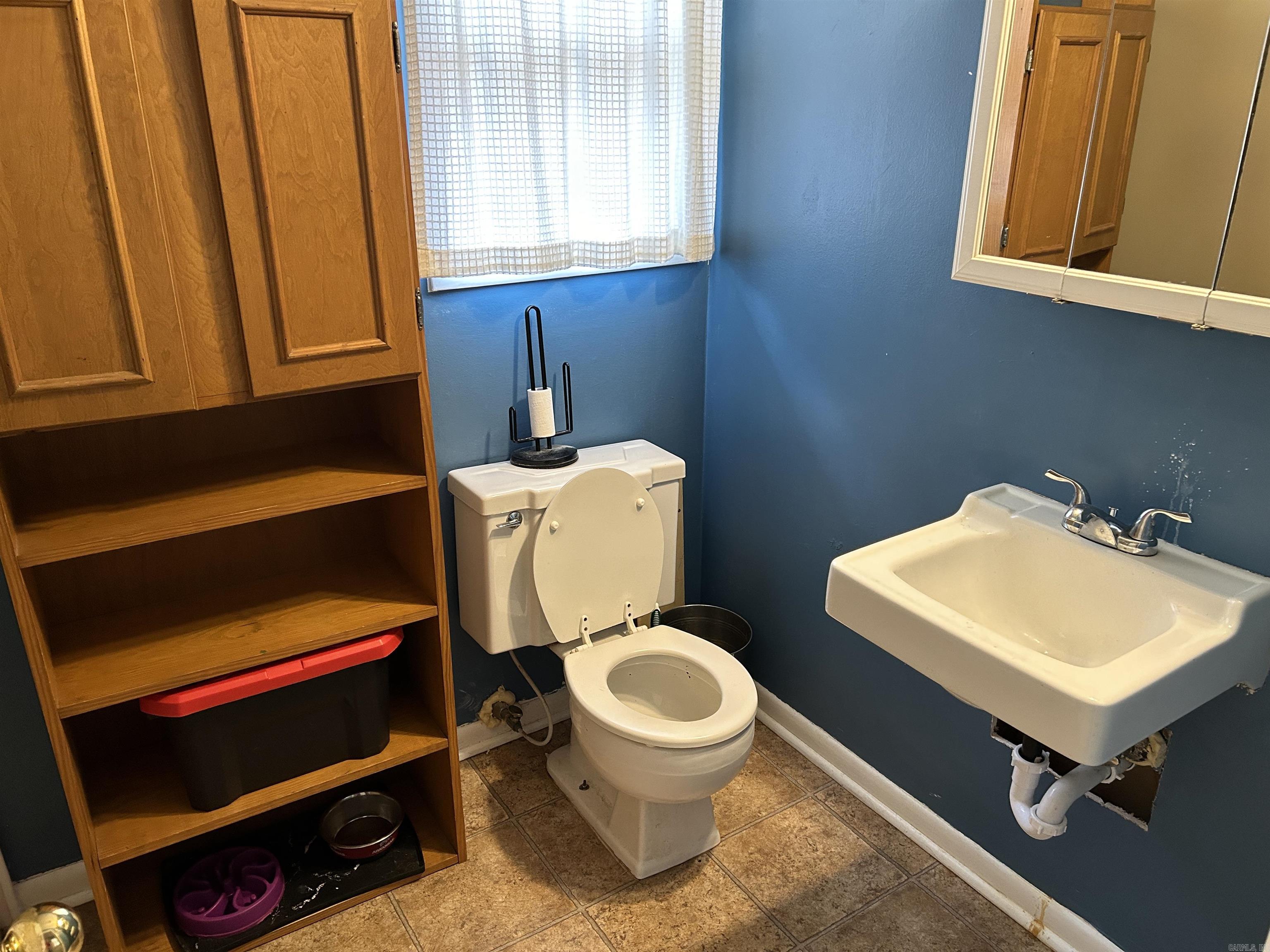 19 Meadowbrook Drive