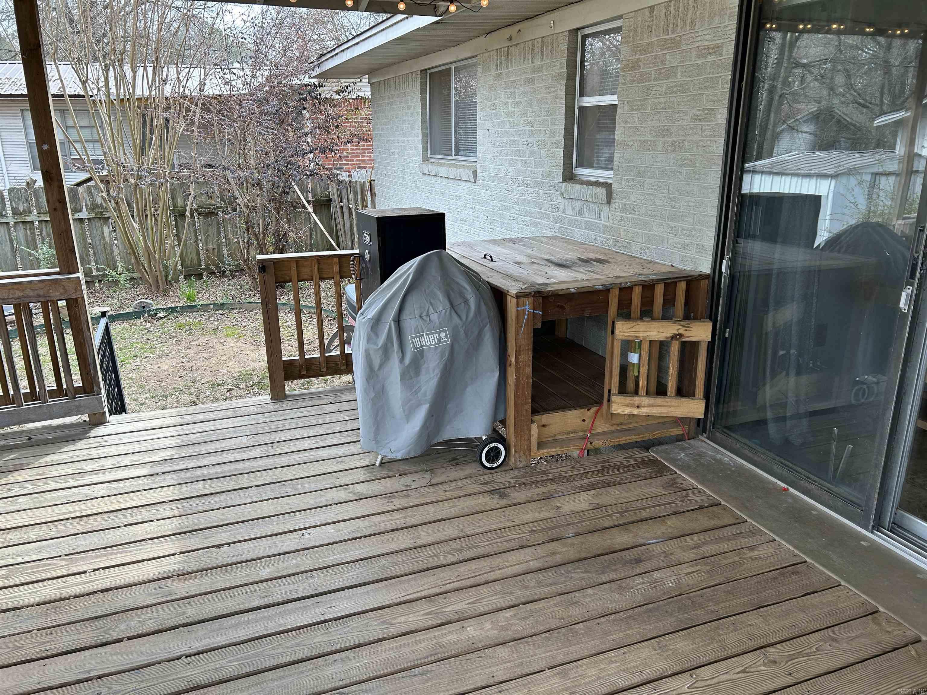 19 Meadowbrook Drive