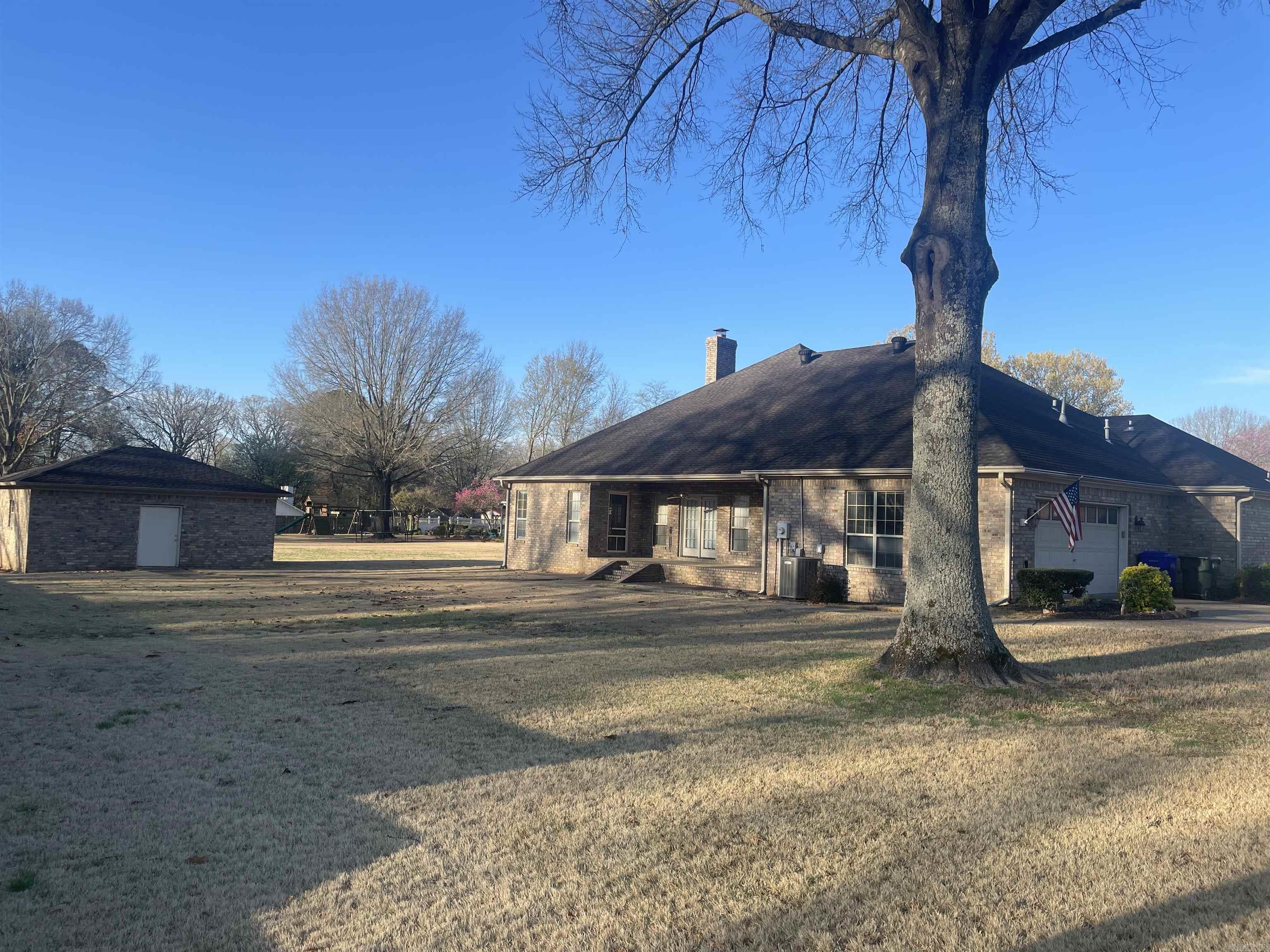 1510 Haley Lane