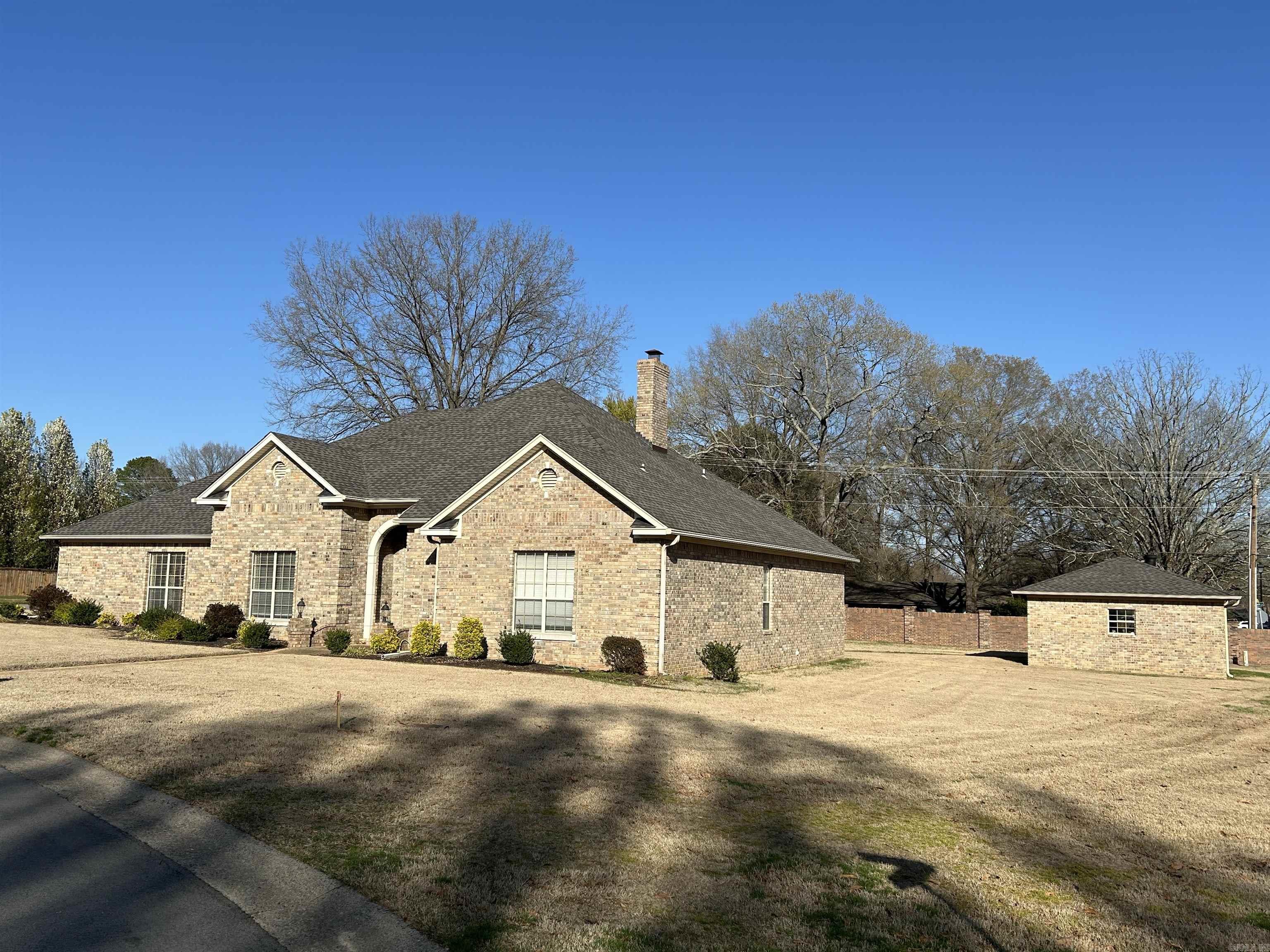 1510 Haley Lane
