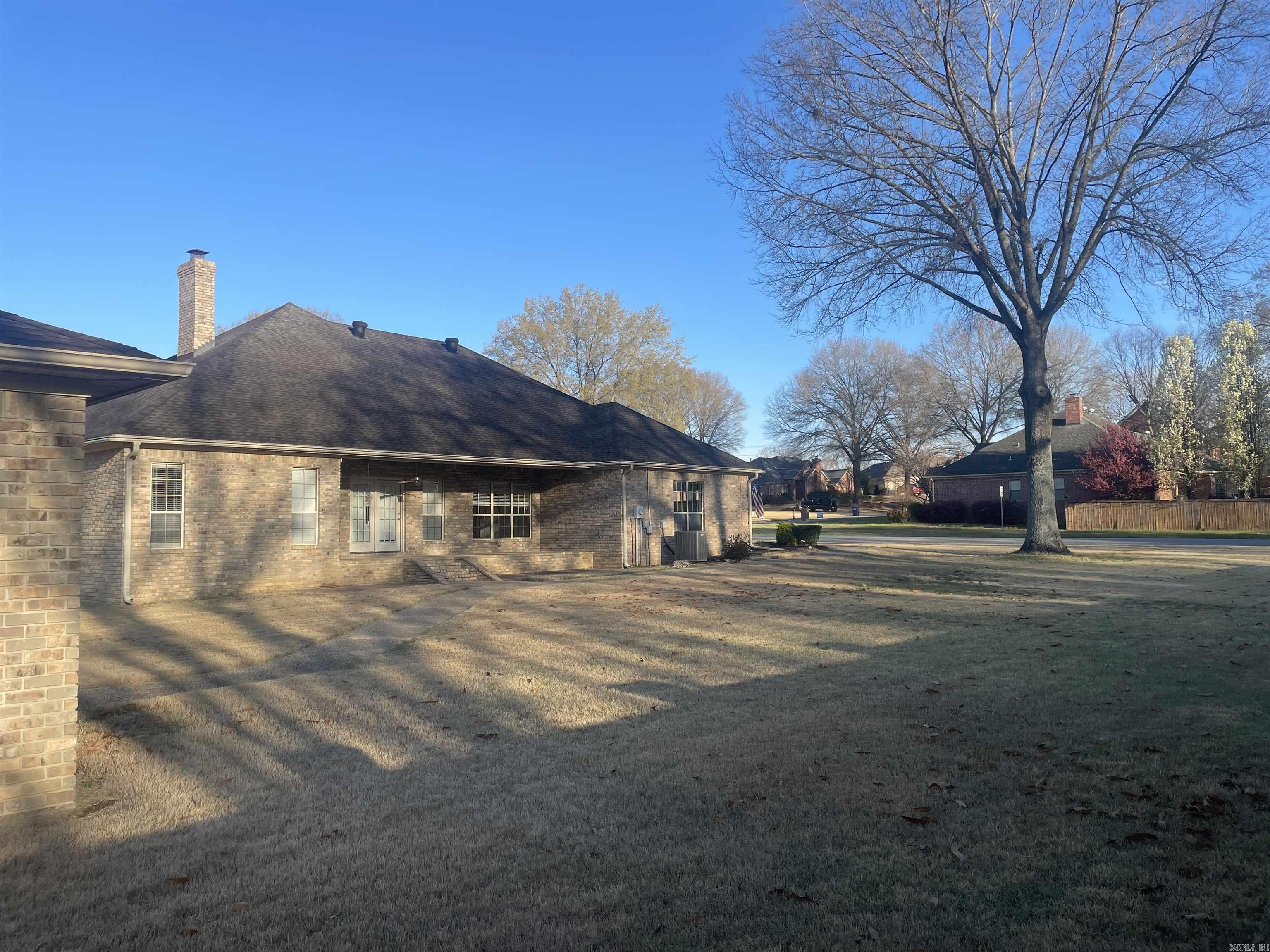 1510 Haley Lane