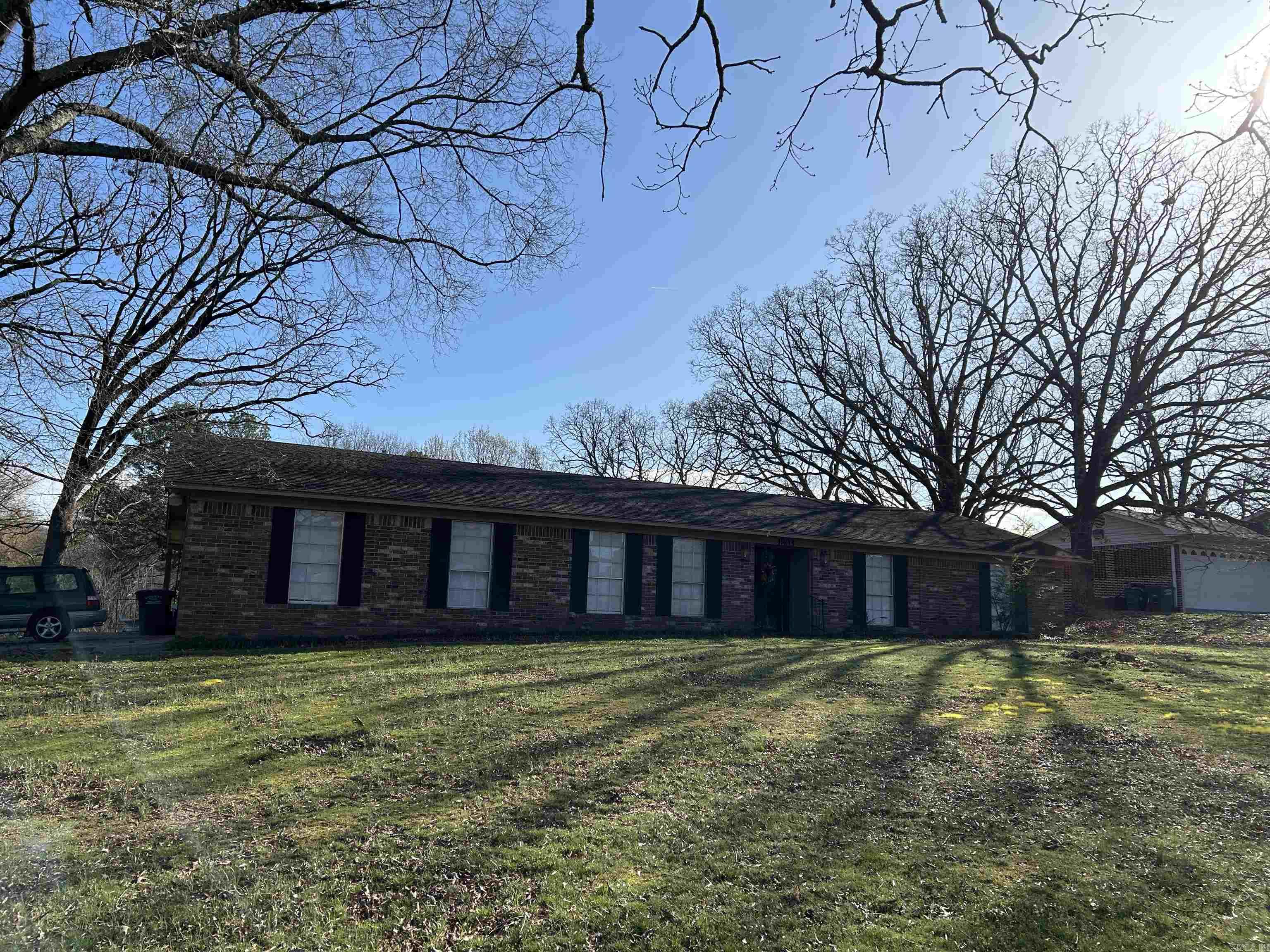 1803 and 1803A Meadowlake