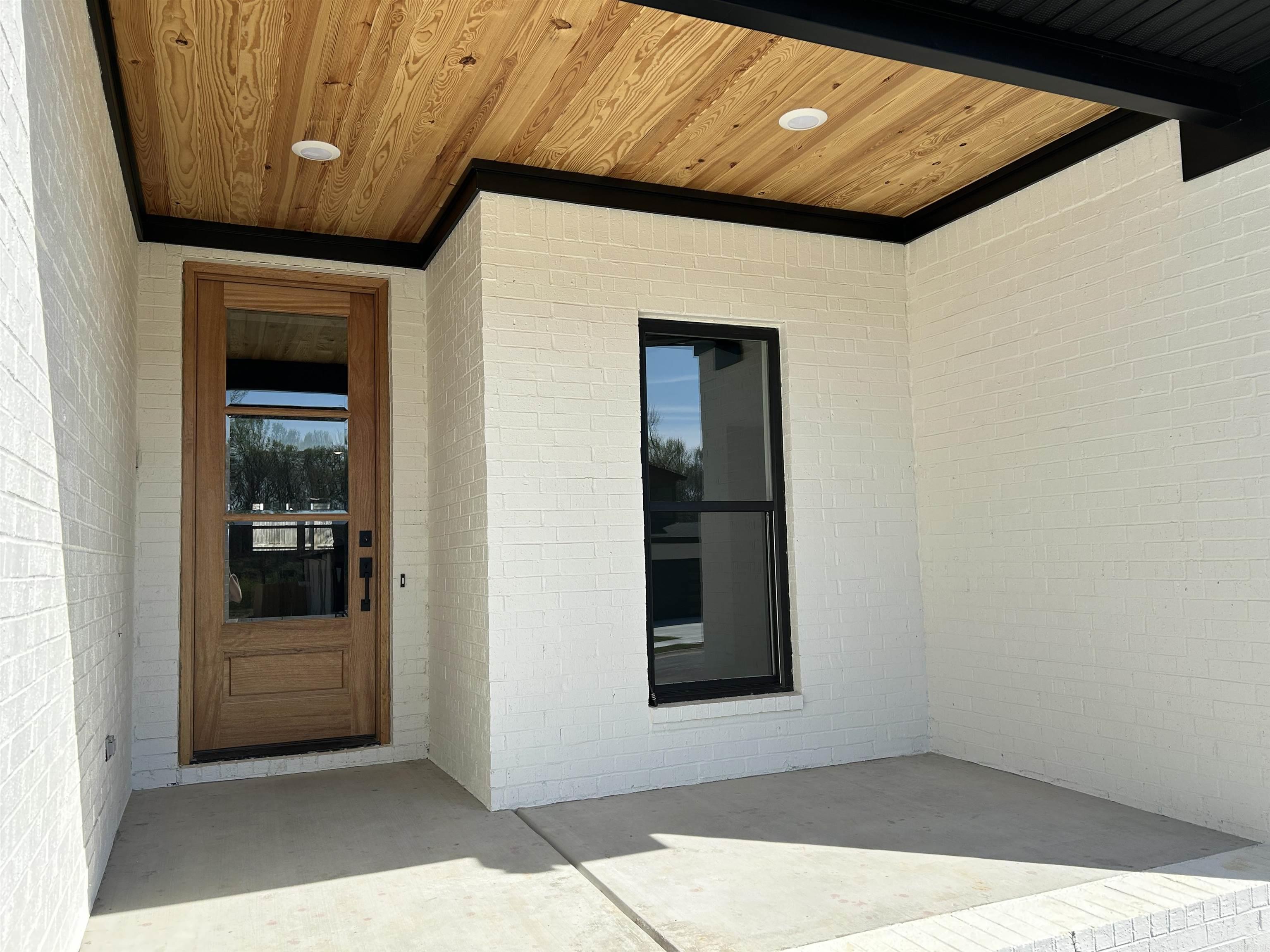 3410 Sylvia Springs Drive