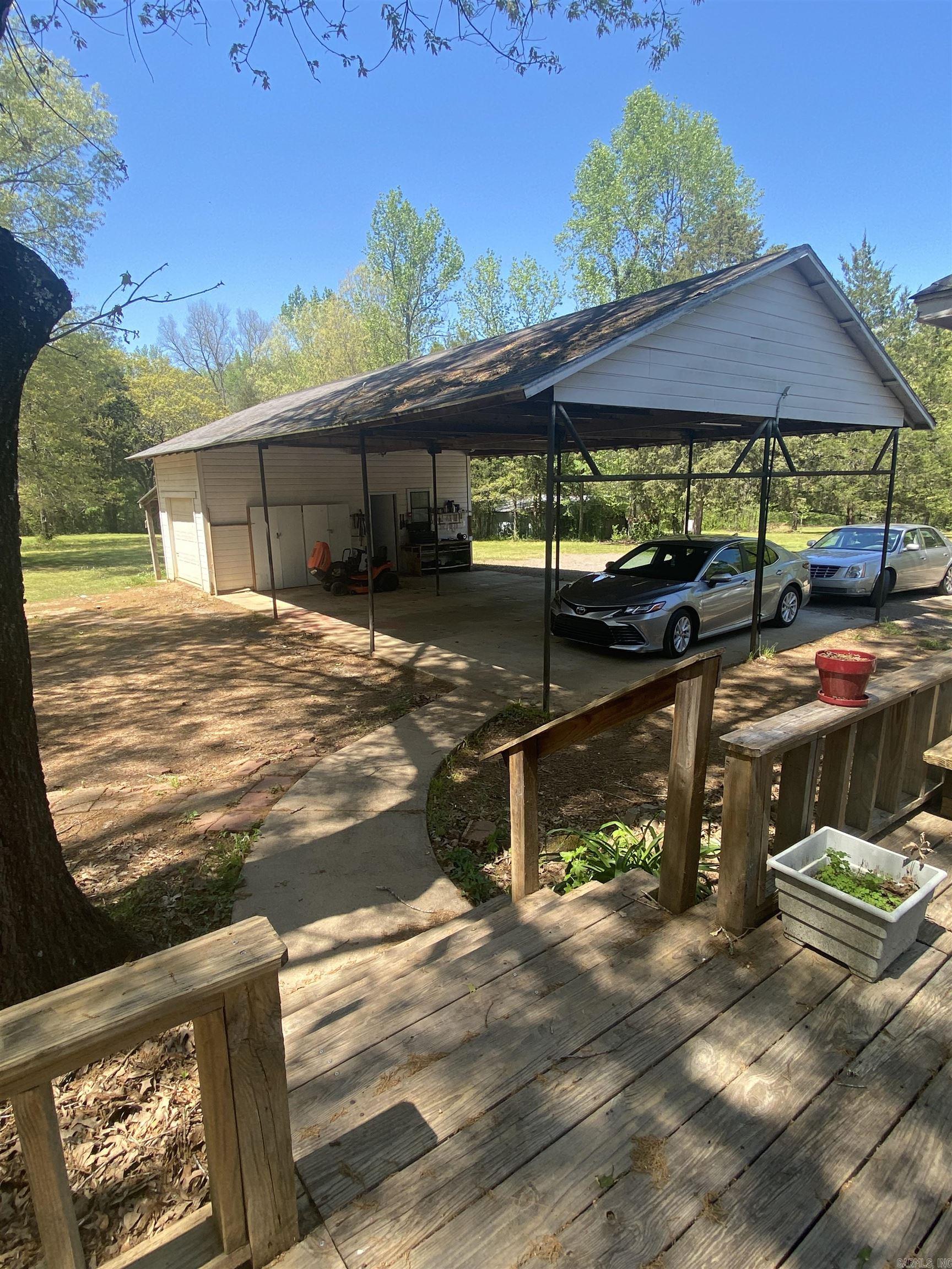 120 Western Hills Circle